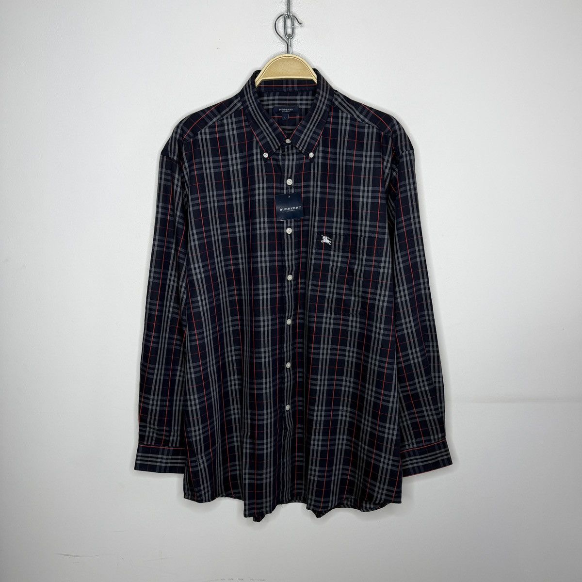 Burberry Burberry Nova Check Navy Checkered Shirt Button Up BRAND NEW Size US L / EU 52-54 / 3 - 1 Thumbnail