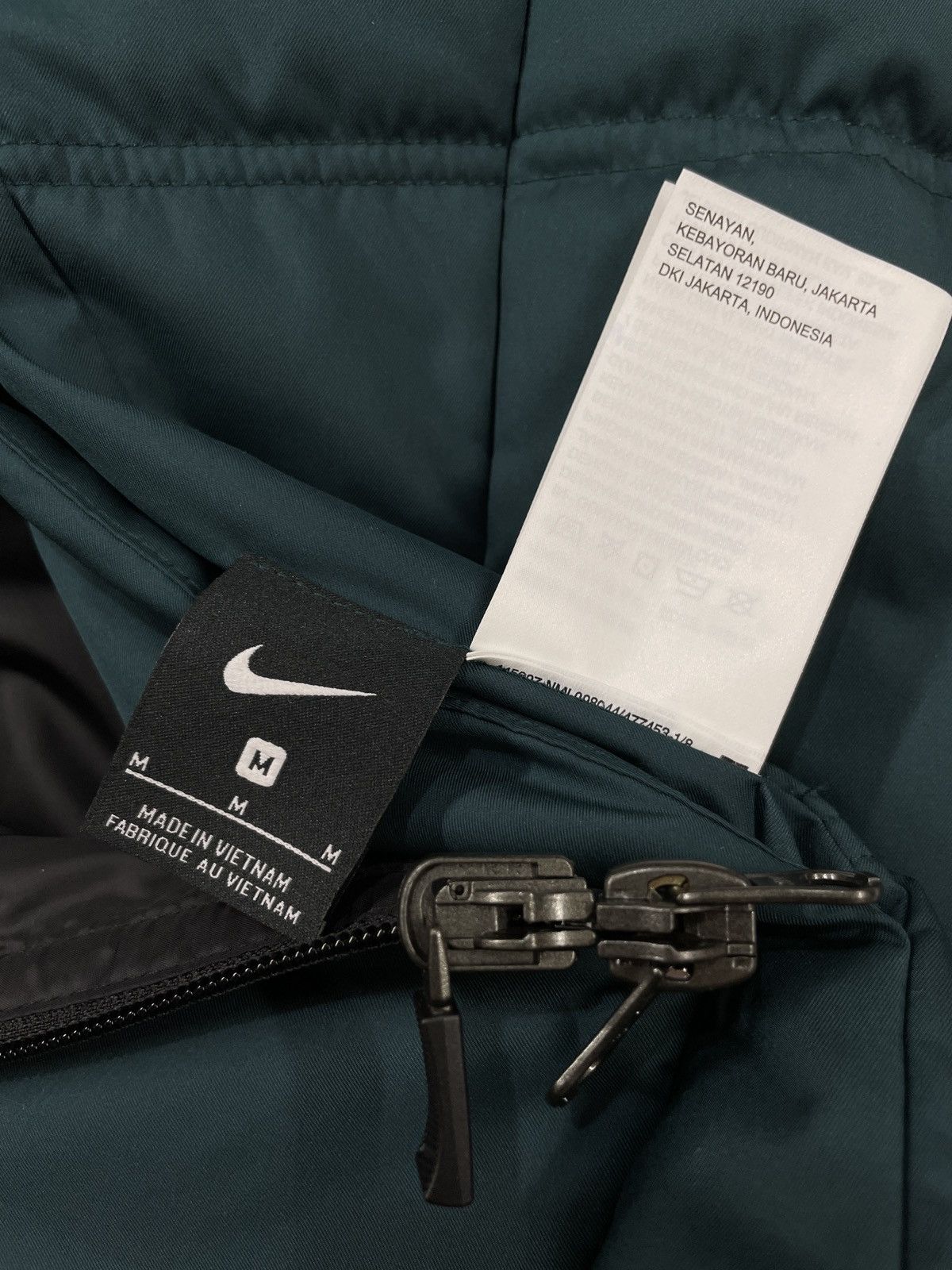 Nike NEW Tech Fleece Double-Sided Utility Down Sleeveless Vest Jacket Gilet M-L Size US M / EU 48-50 / 2 - 10 Thumbnail