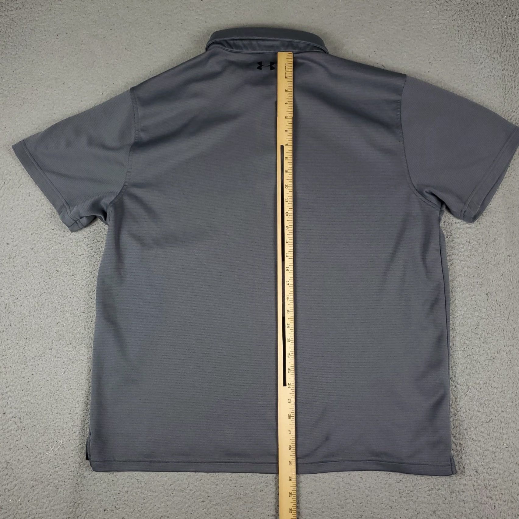 Under Armour Under Armour Polo Shirt Mens 2XL Gray Solid Short Sleeve Polo Shirt Woven Button Logo Casual Golf Activewear Size US XXL / EU 58 / 5 - 4 Thumbnail