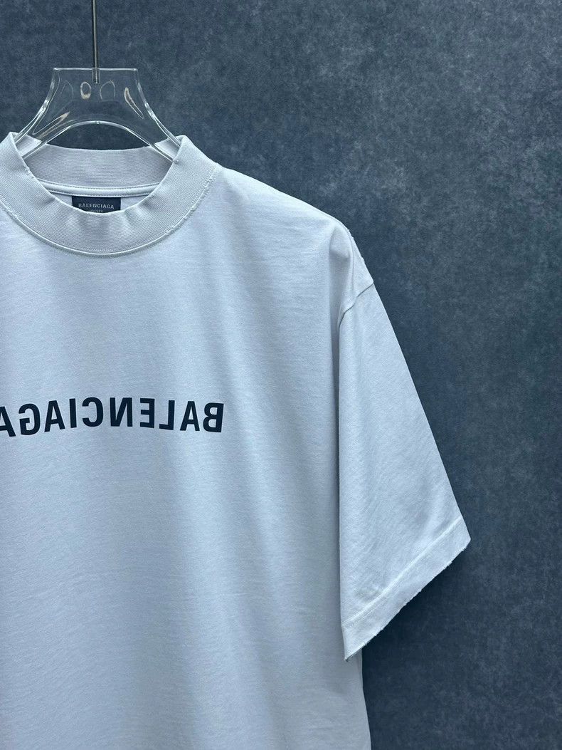 Balenciaga Balenciaga reversed letter print round neck straight tube s Size US S / EU 44-46 / 1 - 5 Thumbnail