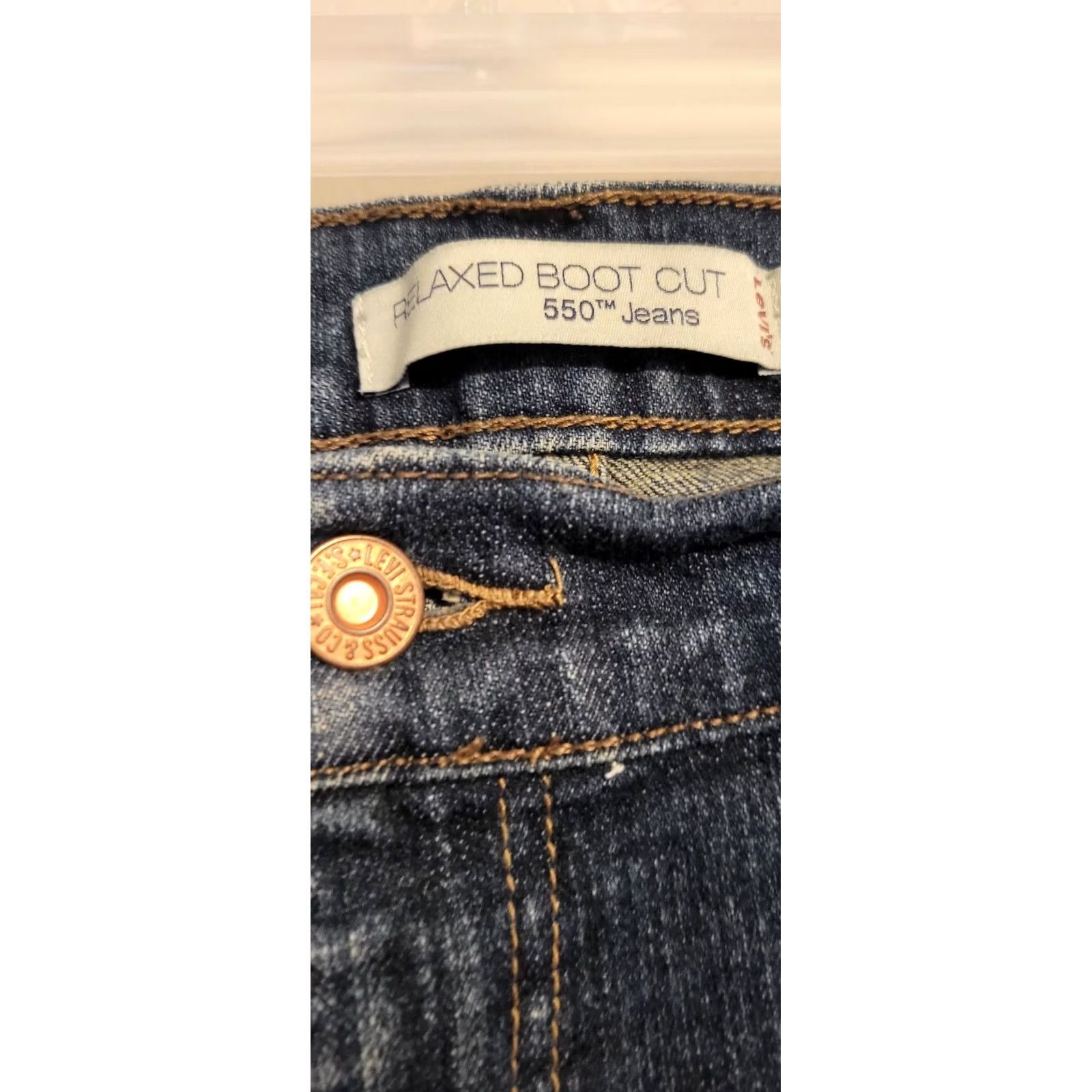 Levi's Levis 550 Jeans Relaxed Boot Cut Medium Blue 14 Size 36" / US 14 / IT 50 - 2 Thumbnail