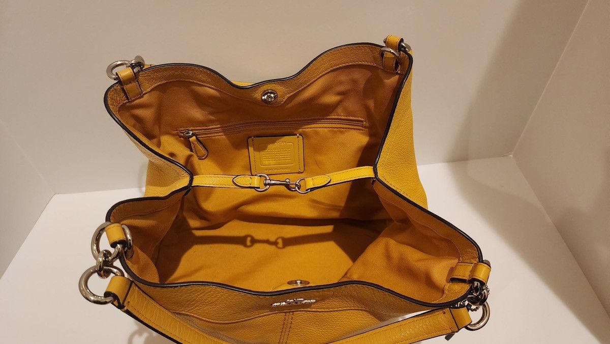 Coach COACH Small Lexy Pebbled Leather Handbag Size ONE SIZE - 4 Thumbnail