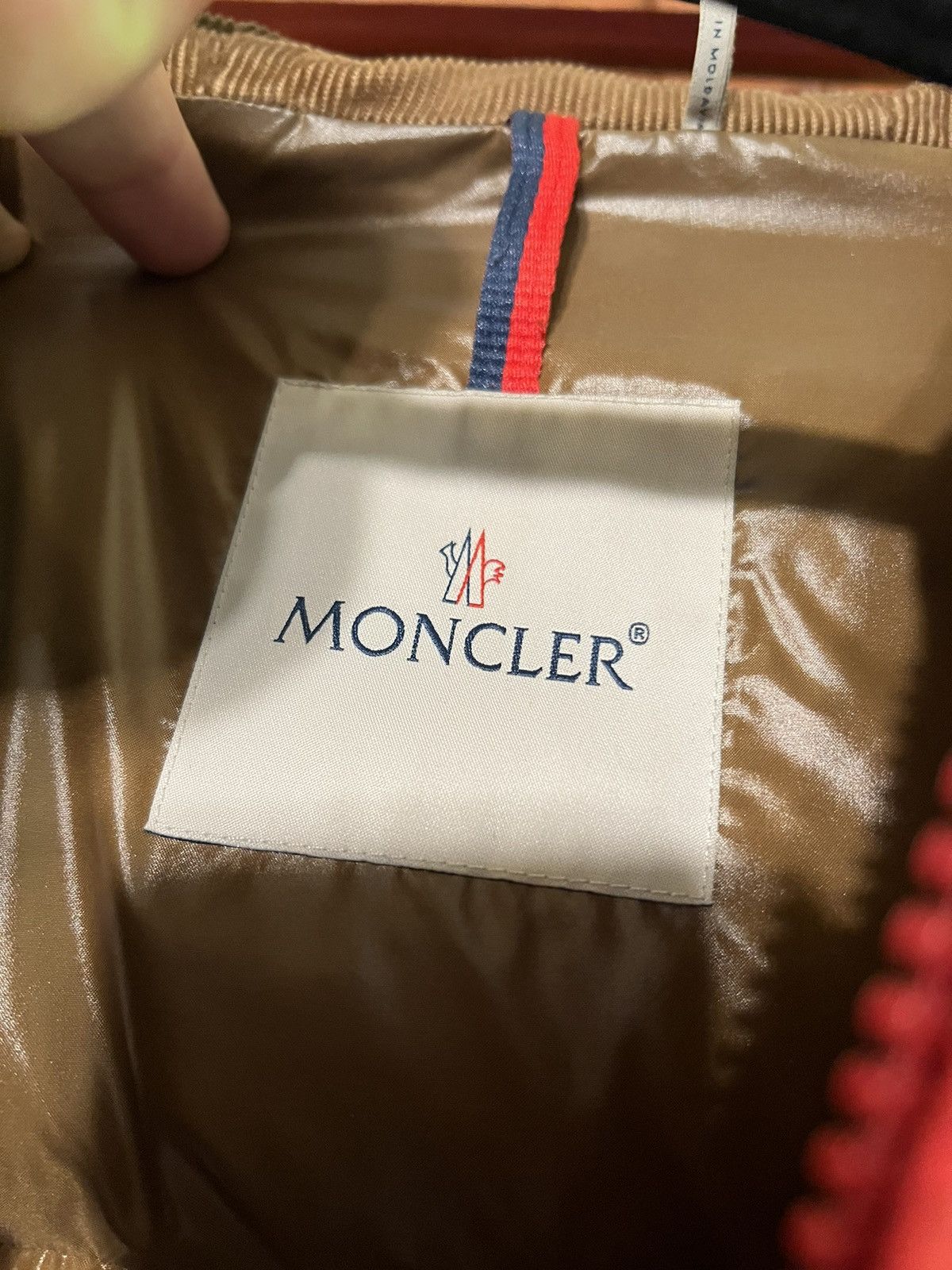 Moncler Moncler red puffer Size US XL / EU 56 / 4 - 3 Thumbnail