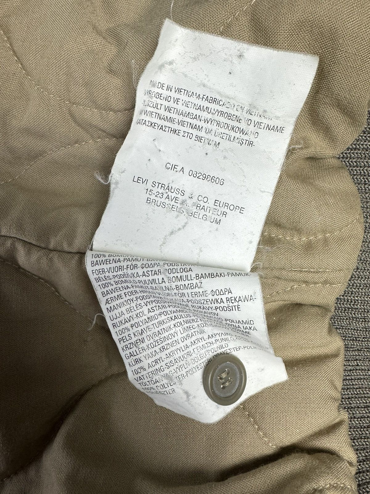 Levi's Vintage Levi’s Military Quilted Heavyweight Jacket Size US M / EU 48-50 / 2 - 11 Thumbnail