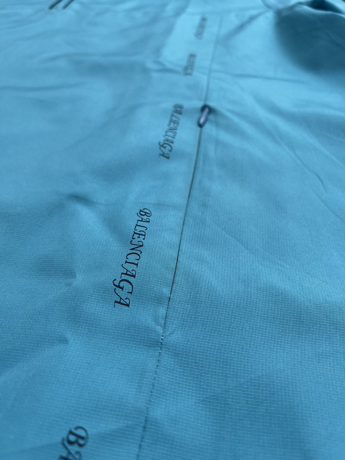 Balenciaga Vintage Balenciaga Jacket Half Zipper Light Blue (UNISEX) Size US L / EU 52-54 / 3 - 7 Thumbnail
