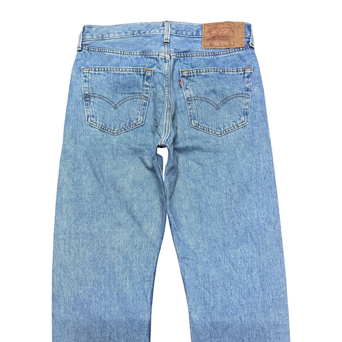 Levi's Vintage Levis 501 Jeans Nice Faded Made in USA Size US 32 / EU 48 - 9 Thumbnail