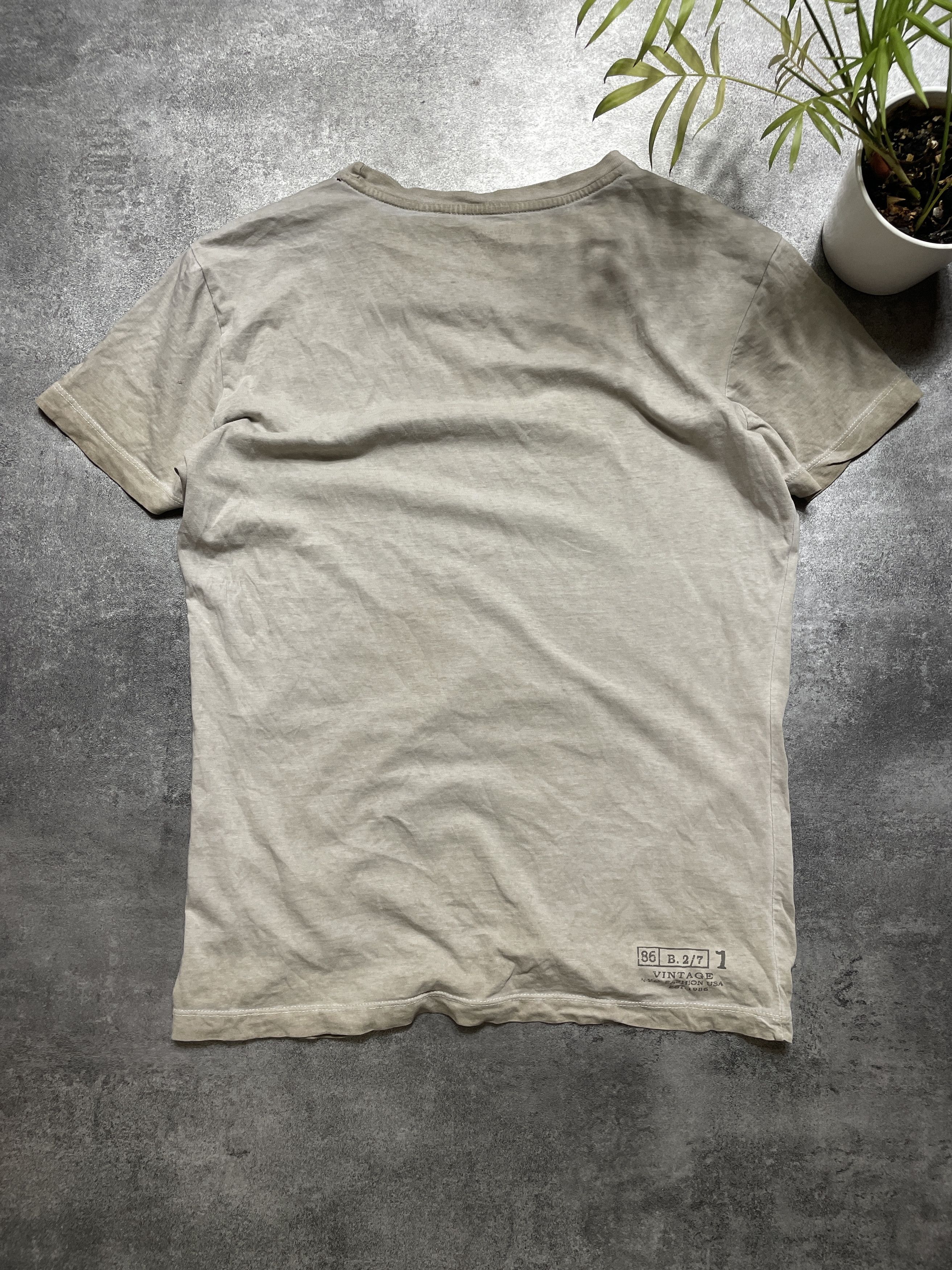 Vintage Vintage Y2K T-Shirt Streetwear Size US S / EU 44-46 / 1 - 4 Thumbnail