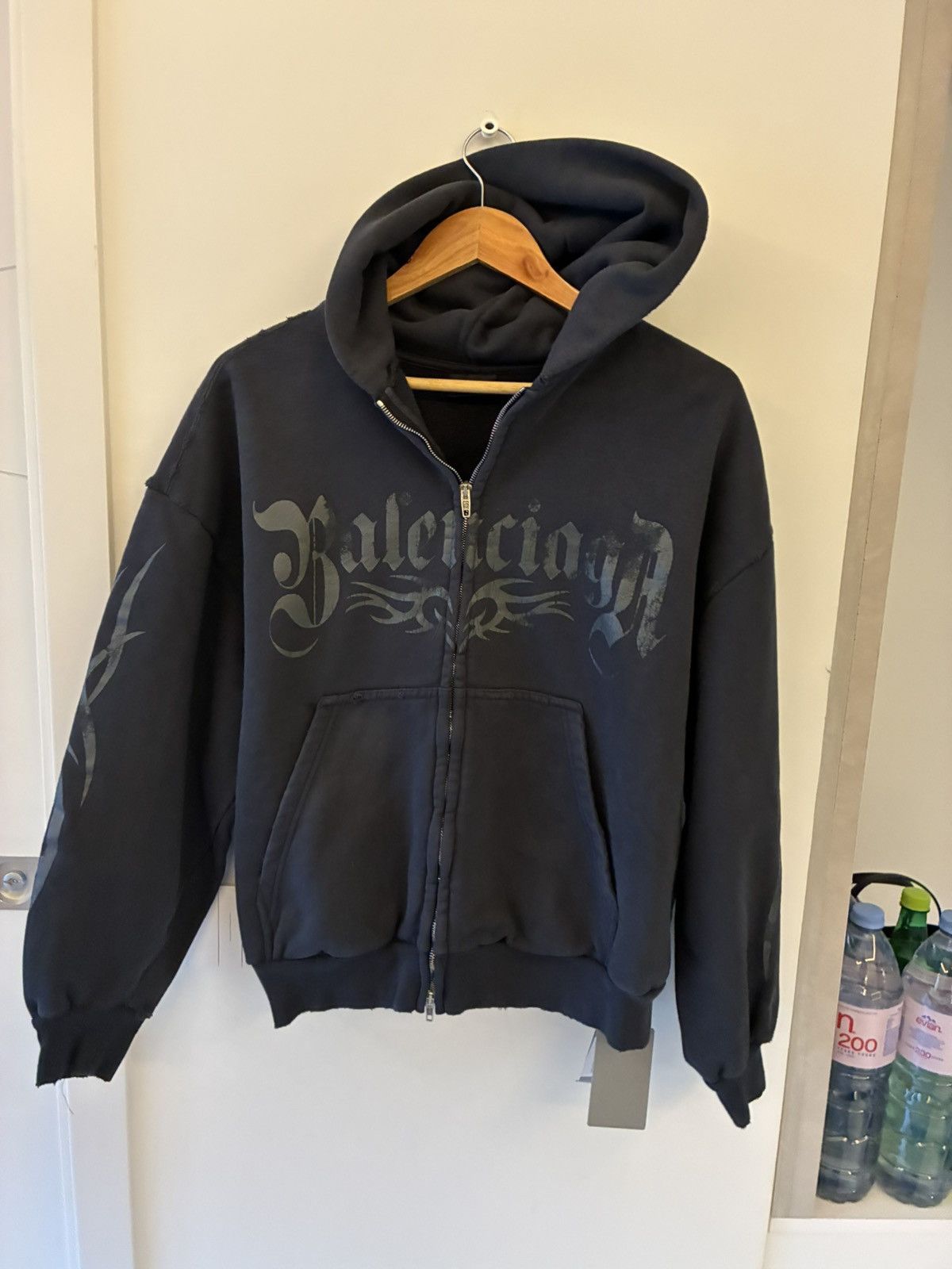 Balenciaga Balenciaga Tacky Zip Up Hoodie | Grailed