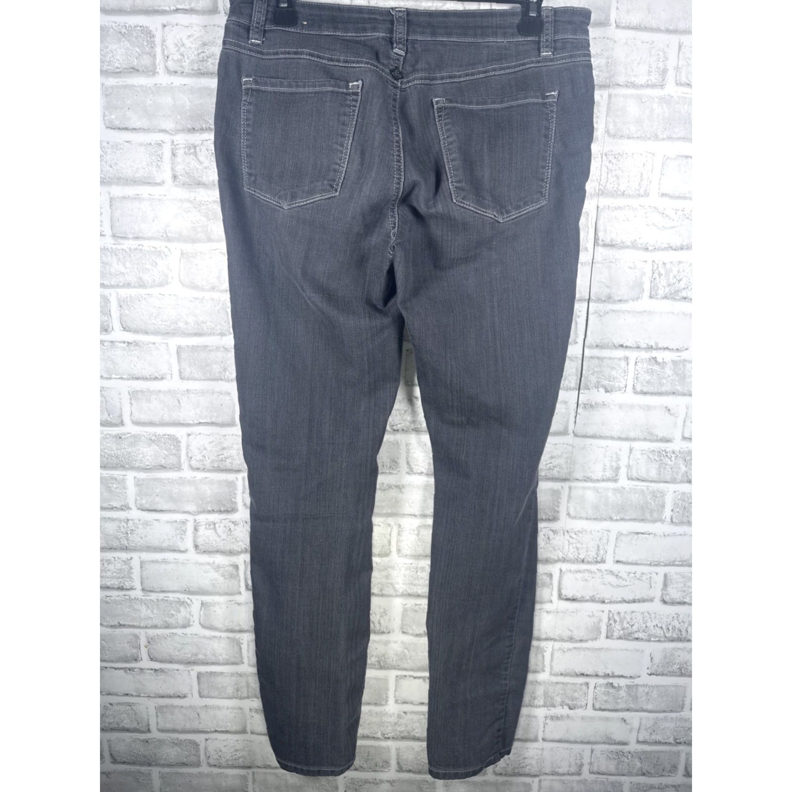 Prana prAna Jeans Womens Size 6x28 Gray Straight Adult Womens Color Gray 6x28 Jeans Size 28" / US 6 / IT 42 - 4 Thumbnail
