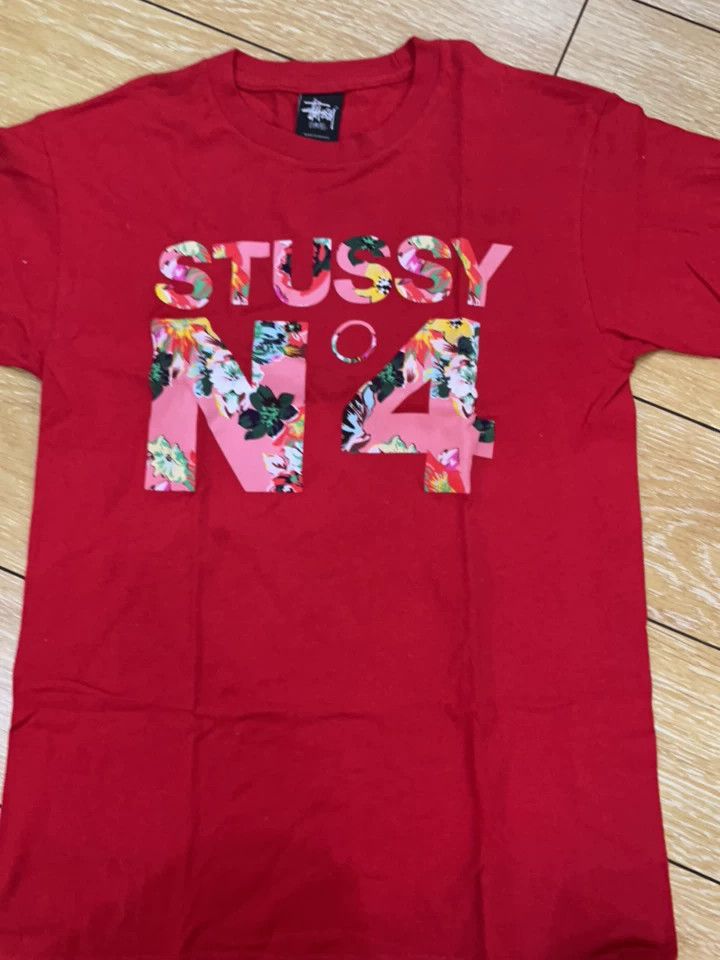 Stussy Stussy T-Shirt Casual Short Sleeve Size US S / EU 44-46 / 1 - 1 Thumbnail