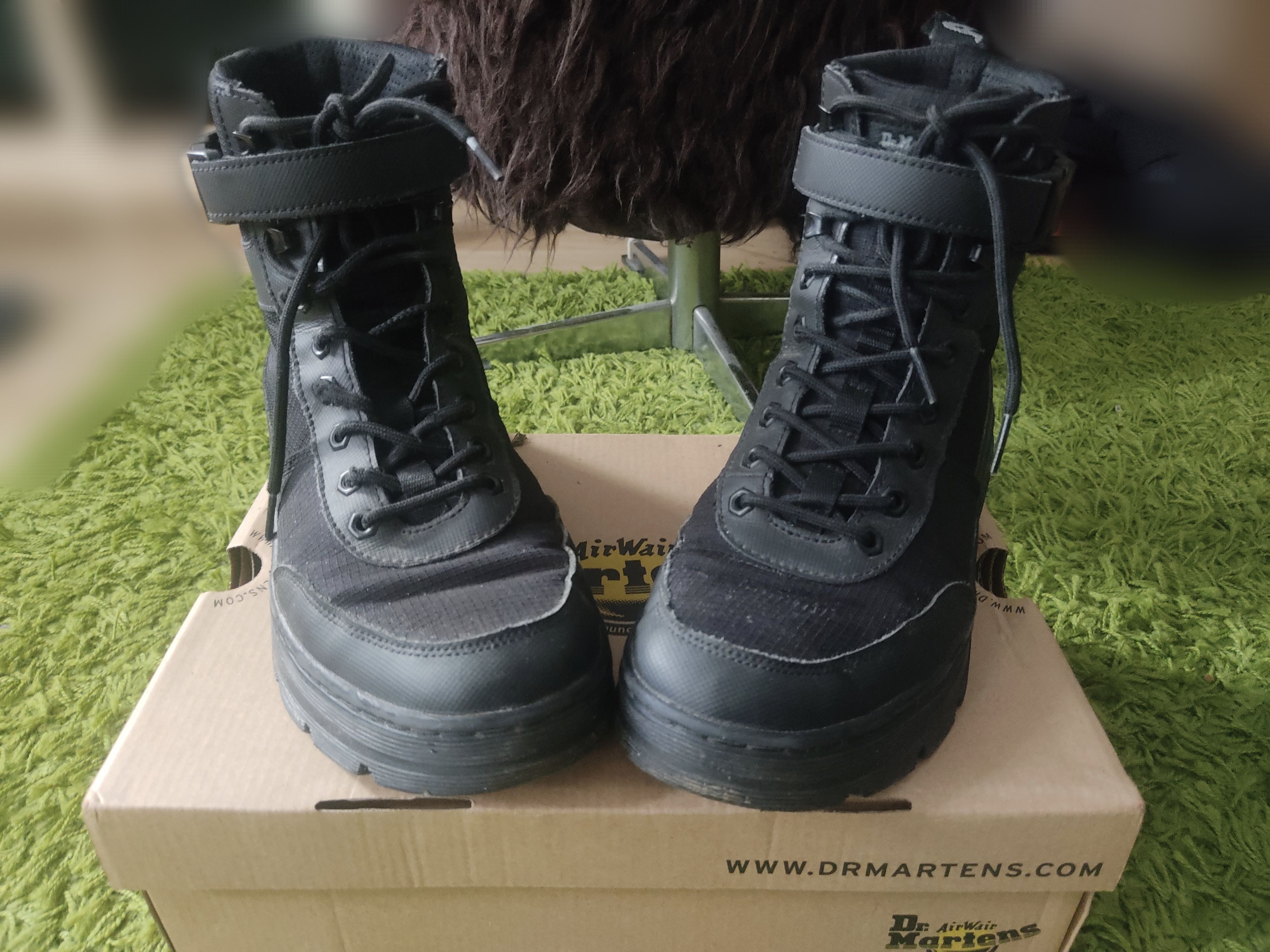 Dr. Martens Dr. Martens Combs Tech Boots – Size 41 Size US 11 / IT 41 - 2 Thumbnail