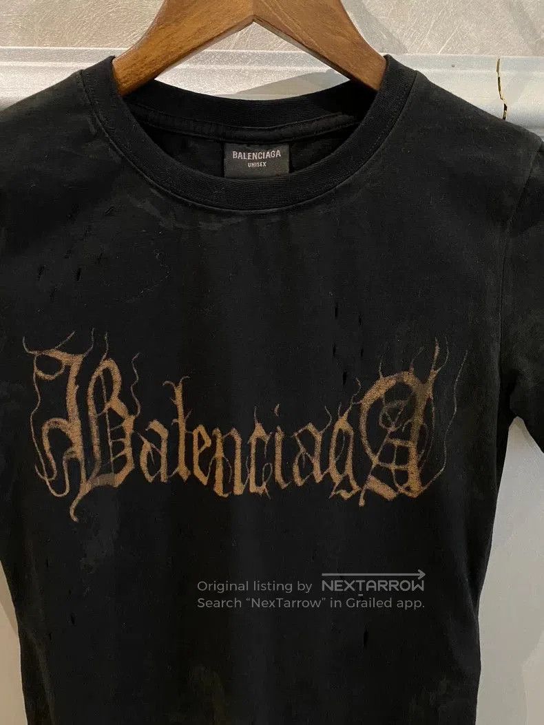 Balenciaga Balenciaga 23FW Distressed Letter Short Sleeve T-shirt. Size US M / EU 48-50 / 2 - 2 Thumbnail