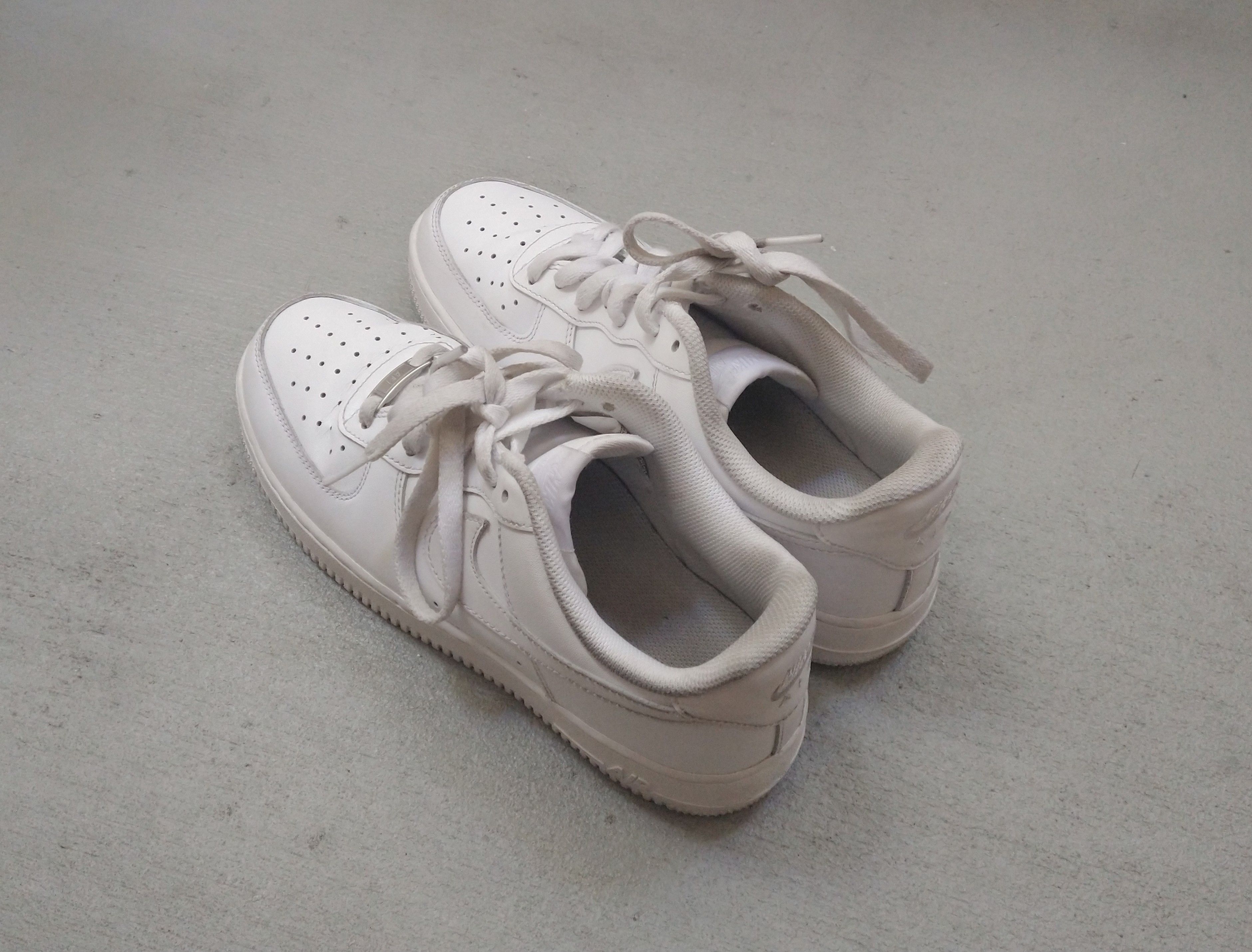 Nike Nike Air Force 1 AF1 Triple White Size 8.5 Low DD8959-100 Size US 8.5 / EU 41-42 - 12 Thumbnail