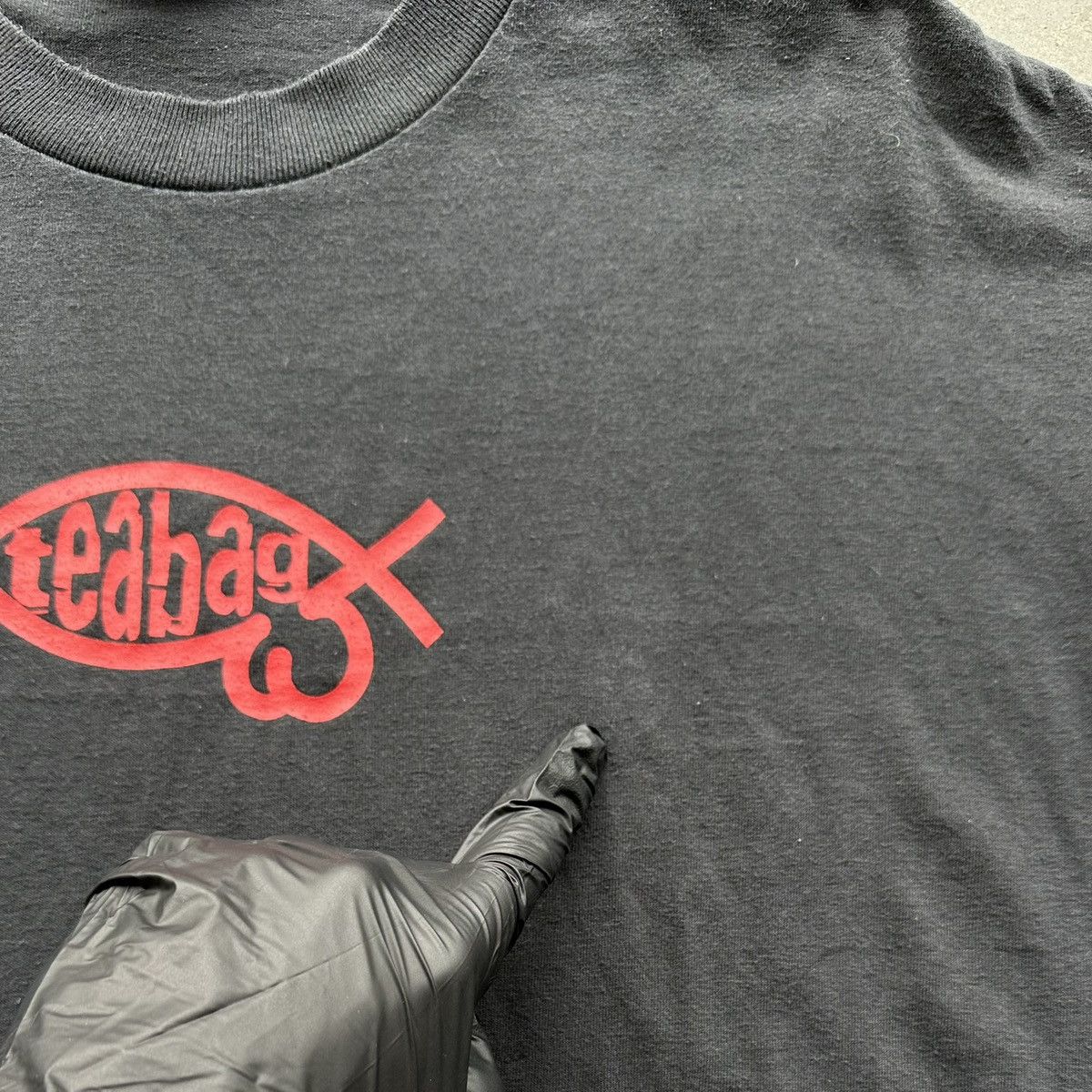 Hanes Vintage 90s “Teabag” Tee Hanes Heavyweight Black XL Size US L / EU 52-54 / 3 - 3 Thumbnail