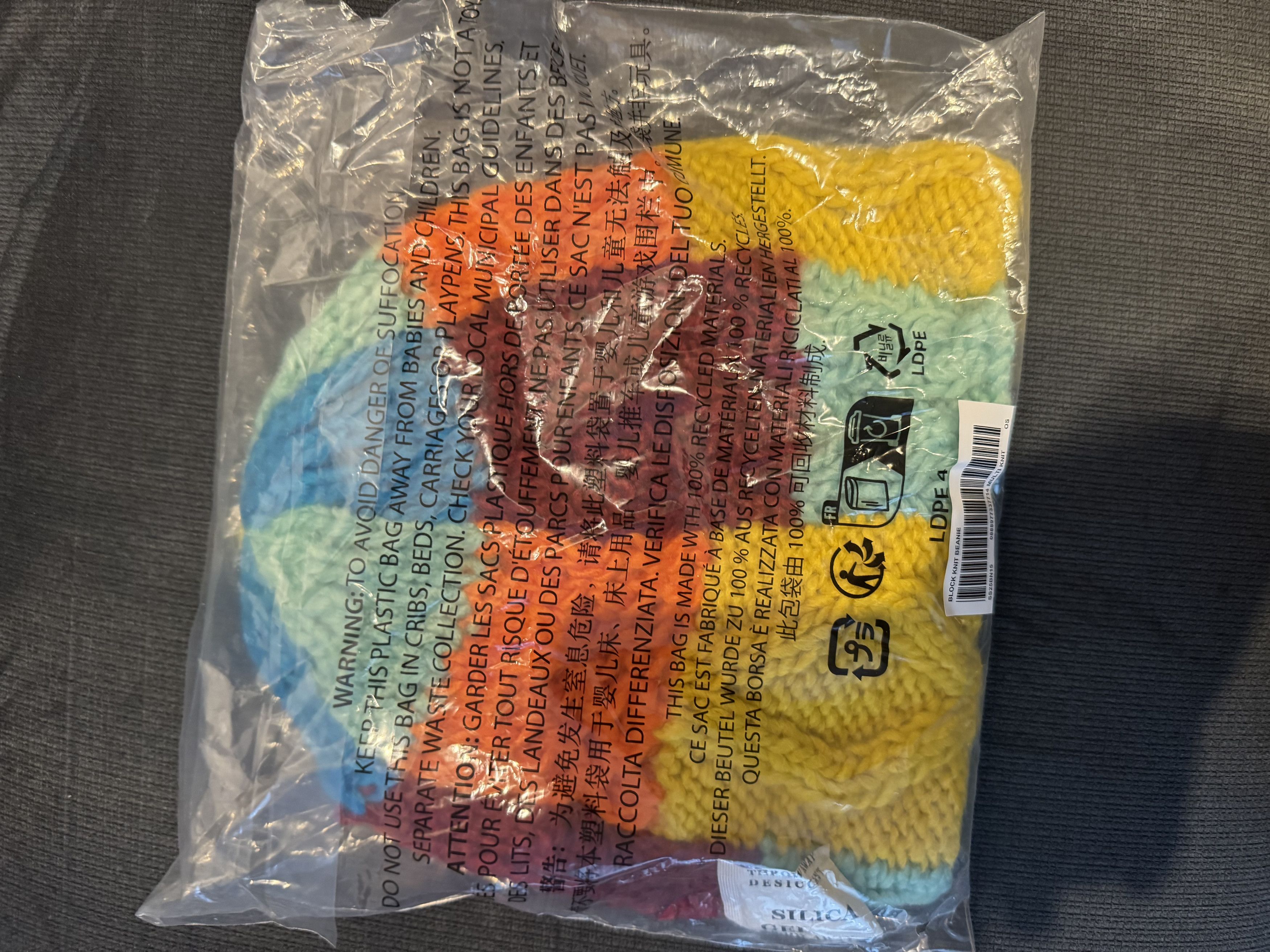 Supreme Block Knit Beanie Size ONE SIZE - 4 Thumbnail