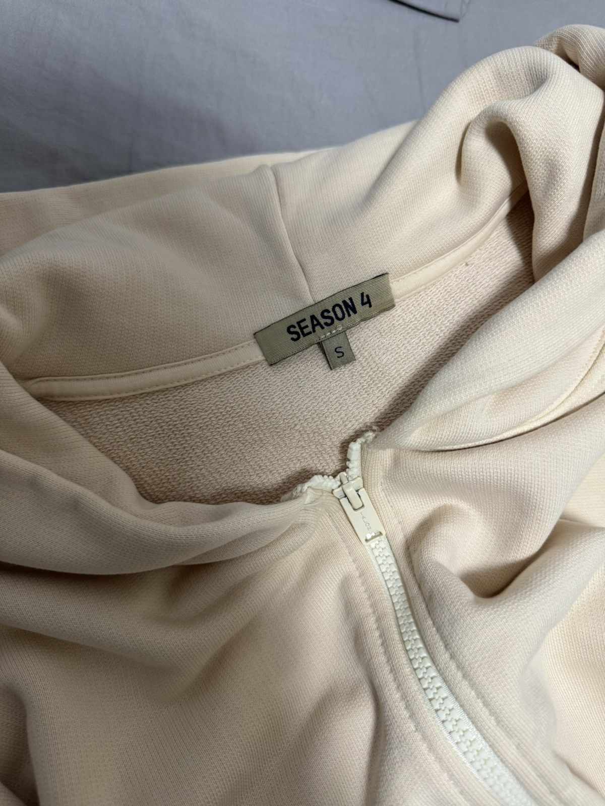 Yeezy Season 4 Zip Up Hooded Jacket Size US S / EU 44-46 / 1 - 3 Thumbnail