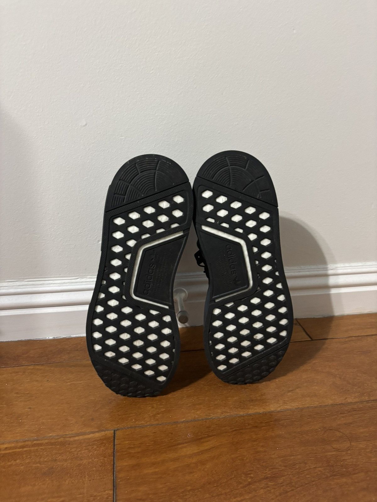 Adidas NMD_R1 TR SHOES Size US 6.5 / EU 39-40 - 5 Thumbnail
