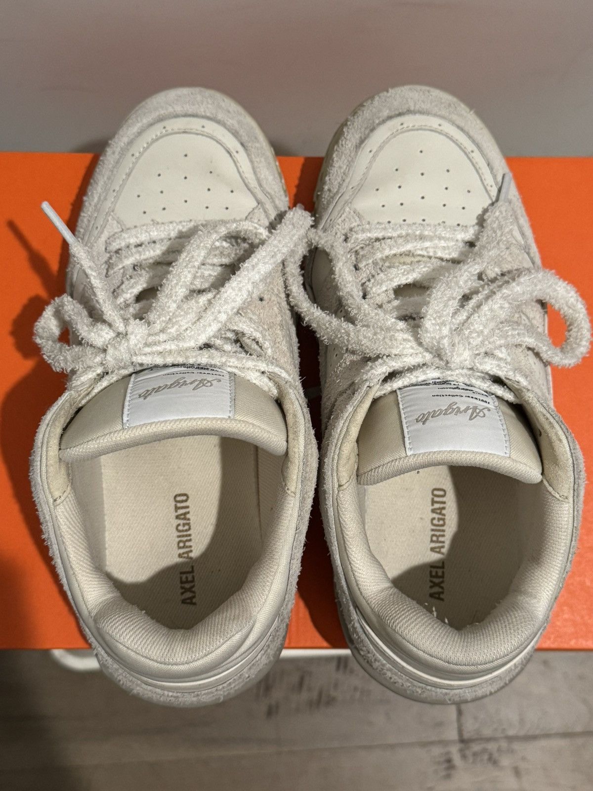 Axel Arigato Axel Arigato Area Lo Fluffy Sneakers US 9 Size US 9 / IT 39 - 8 Thumbnail