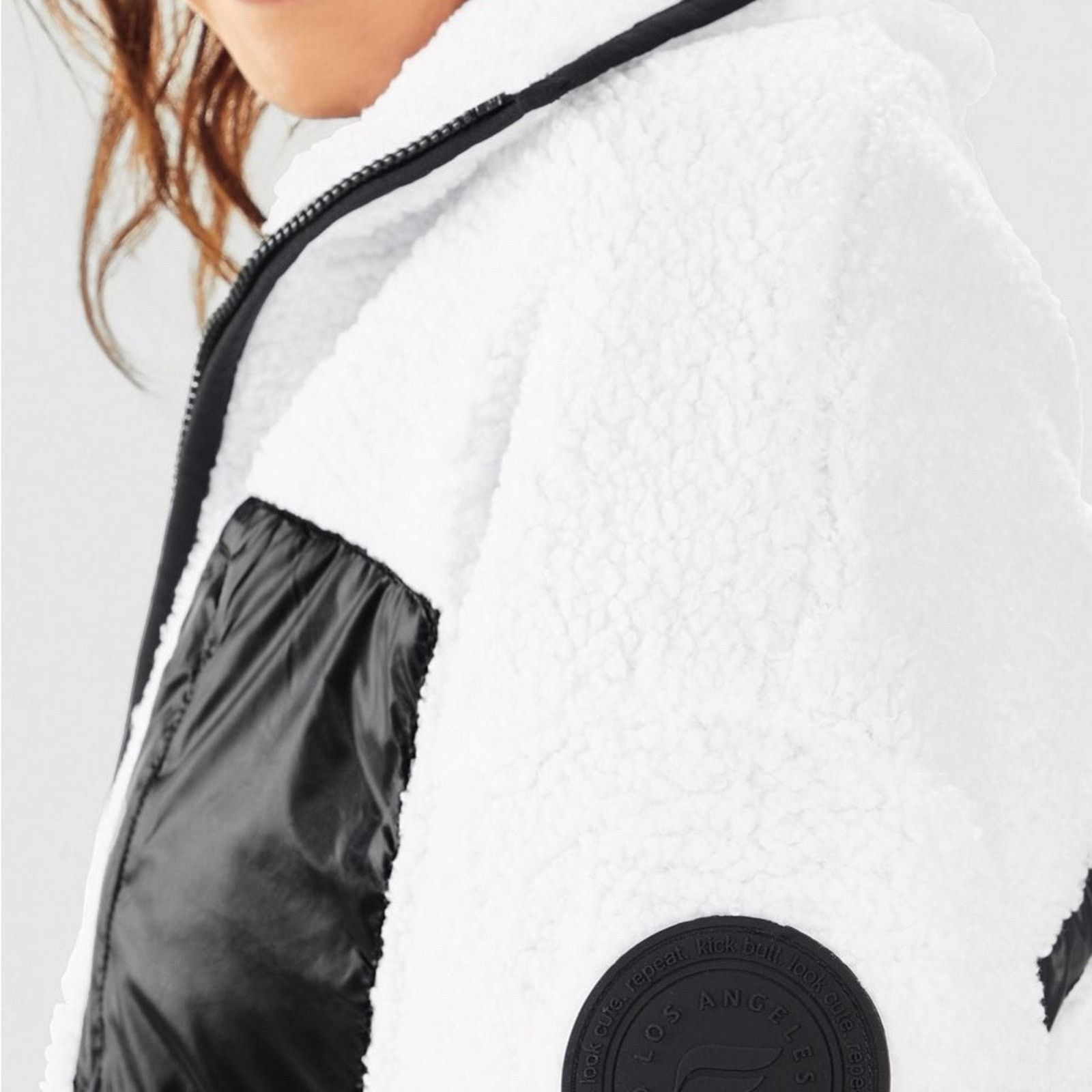 Fabletics Fabletics Larissa Sherpa Fleece Zip Up Jacket Women’s Small Size S / US 4 / IT 40 - 4 Thumbnail