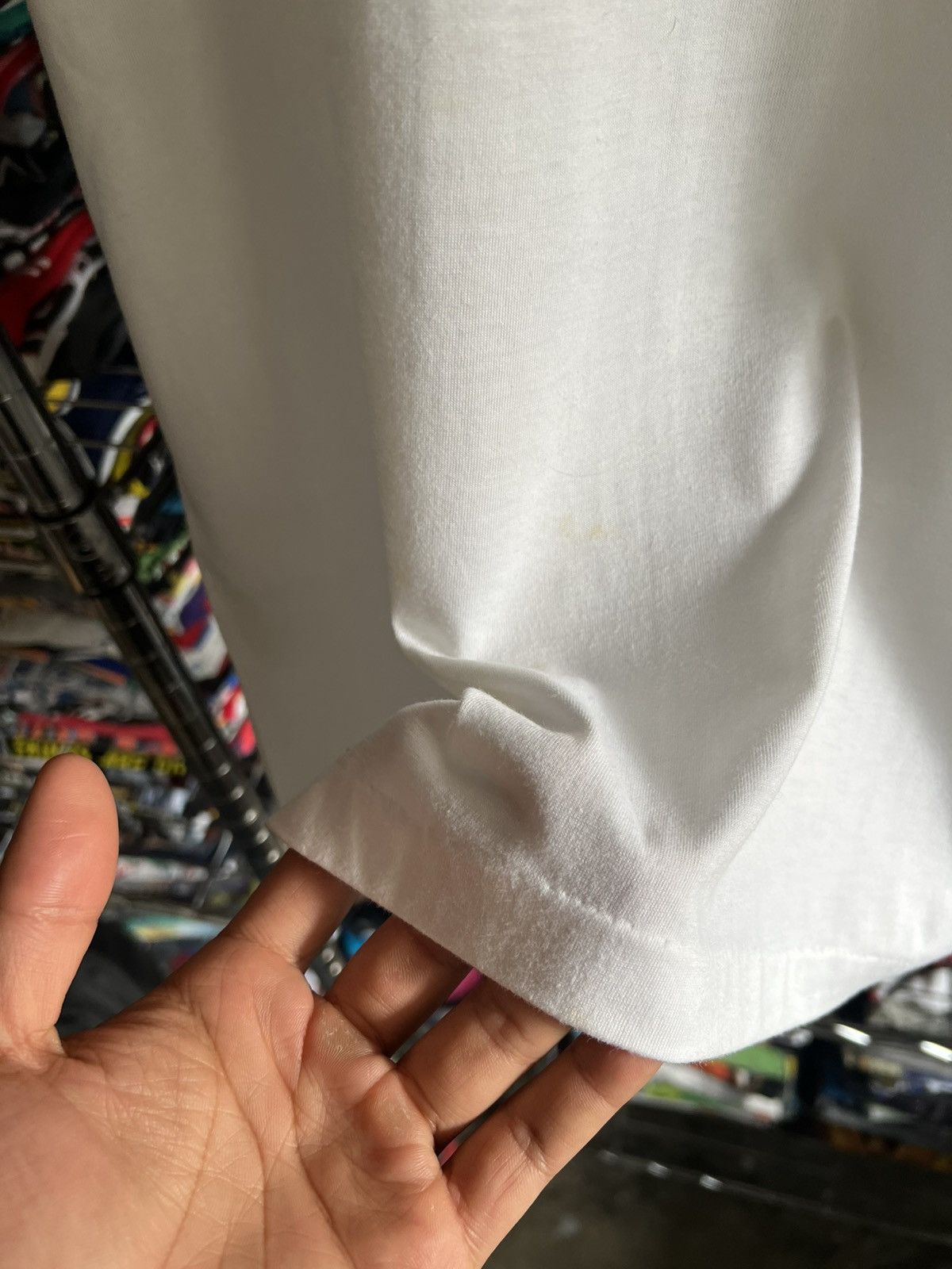 Warner Bros 90s Looney Tunes Bugs Bunny Embroidered Tee Size US XL / EU 56 / 4 - 3 Thumbnail