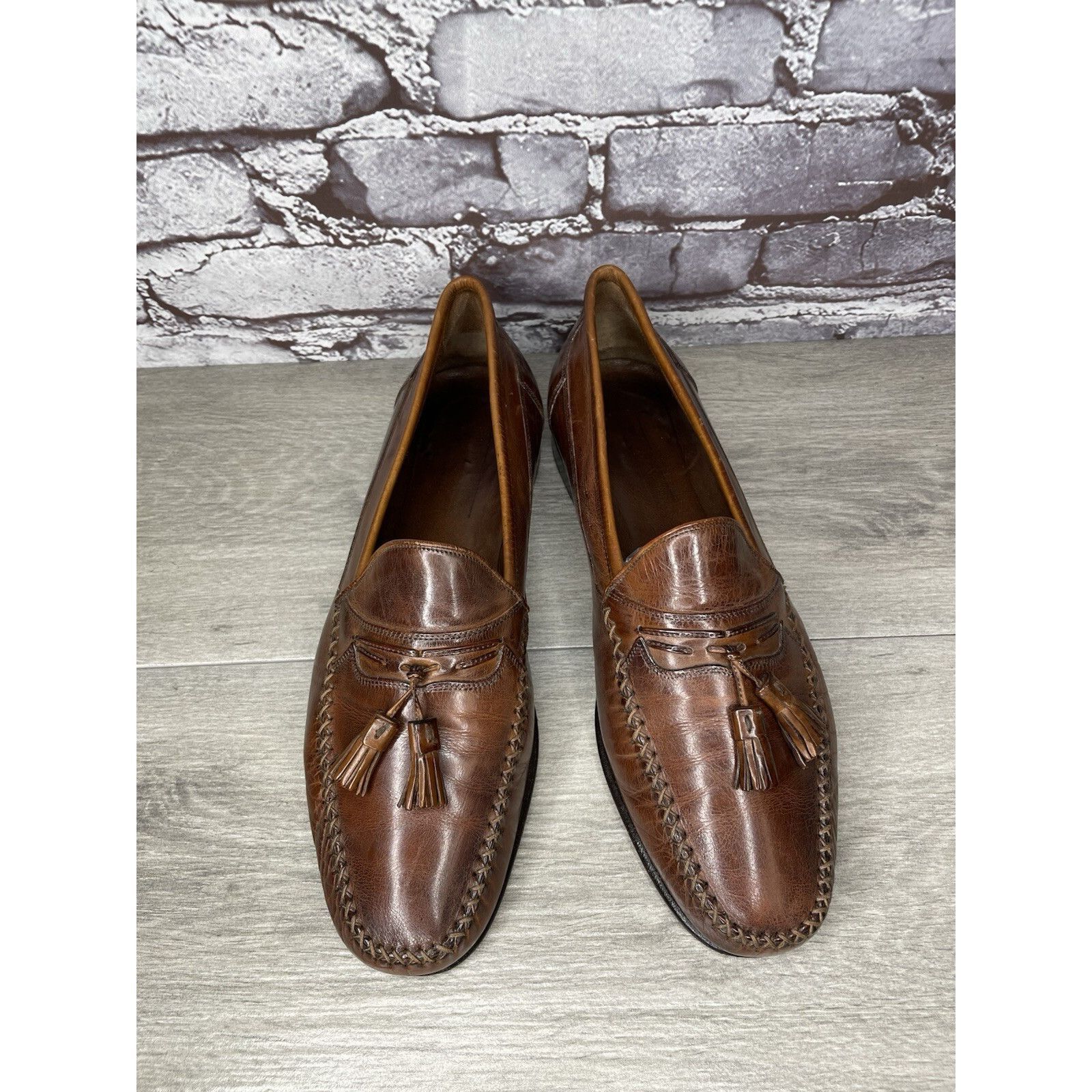 Johnston & Murphy Johnston & Murphy Brown Leather Handsewn Moc Tassel Loafers Size US 11 / EU 44 - 14 Thumbnail