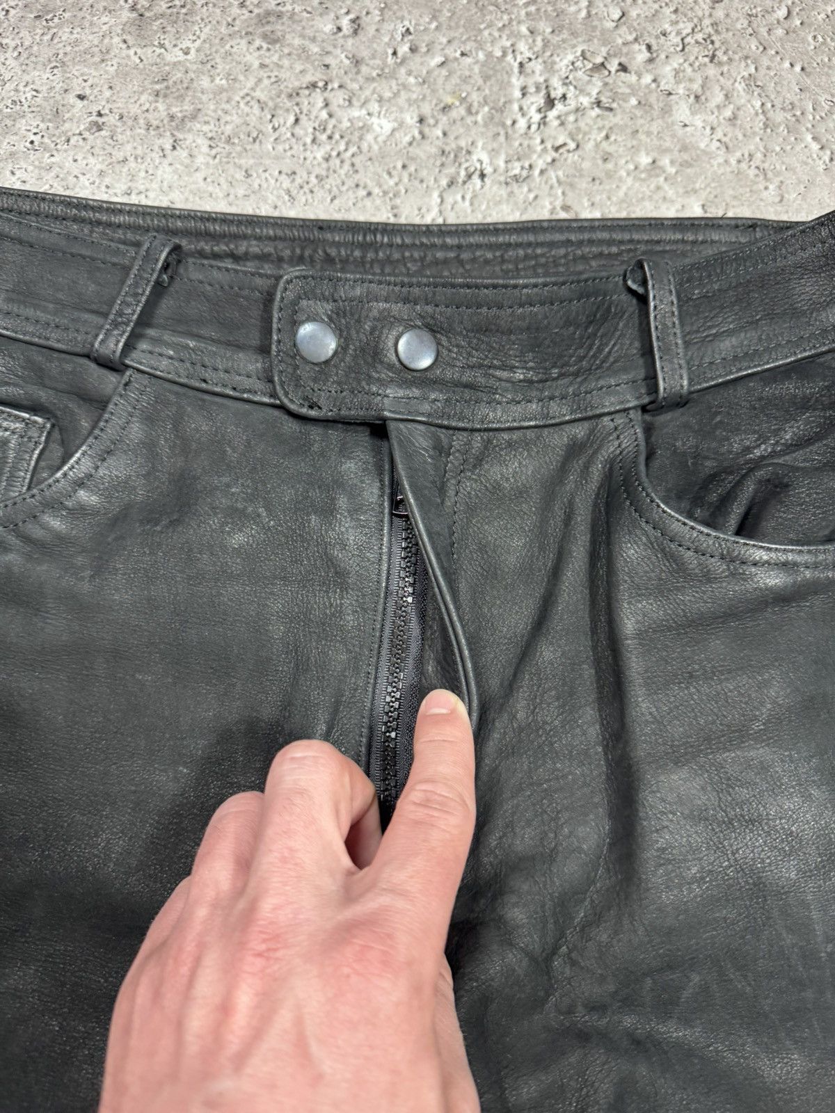 Leather Distressed Leather Pants Black Size 34 Straight Fit Biker Size US 32 / EU 48 - 6 Thumbnail