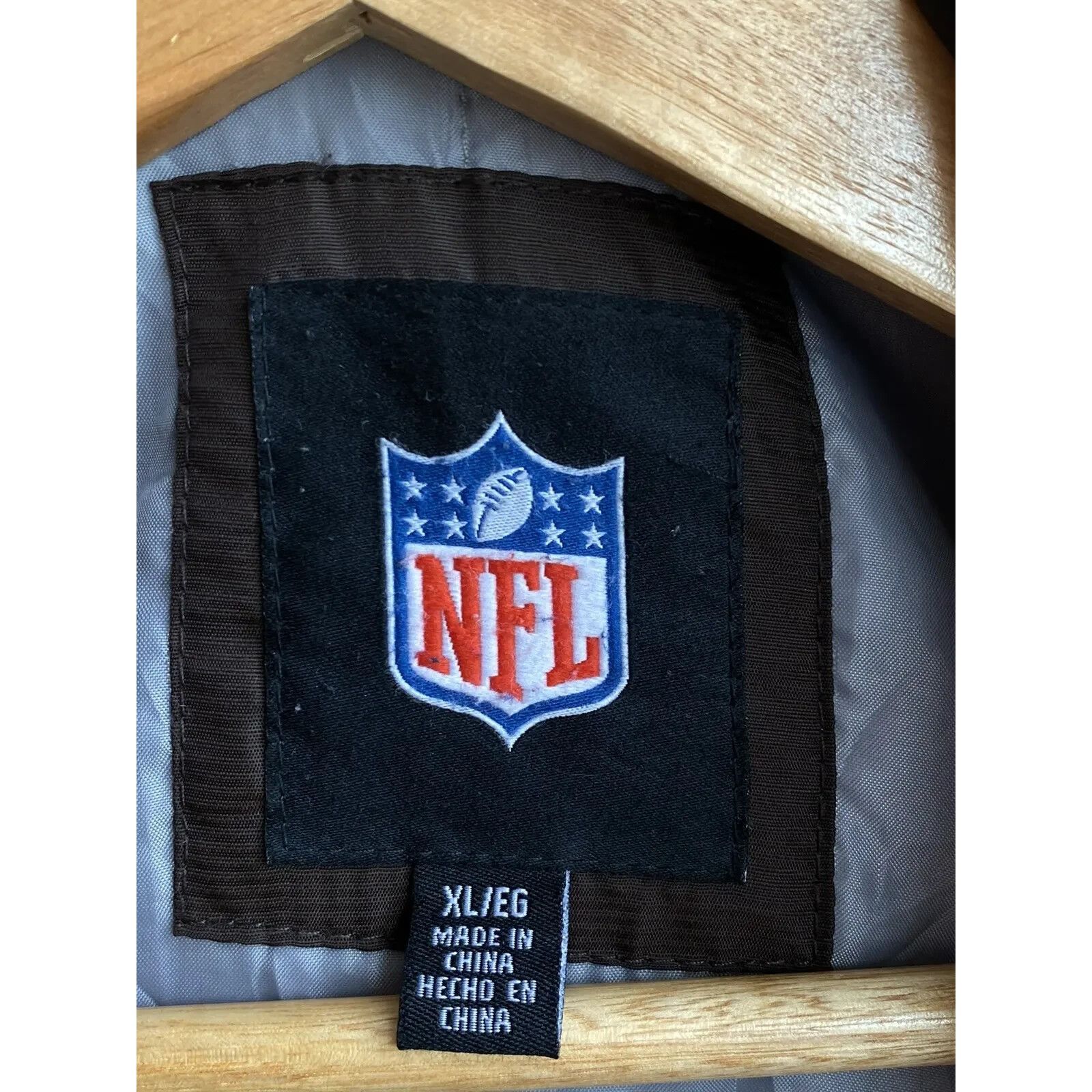 NFL Vintage Cleveland Browns NFL Parka Long Puffer Jacket Size US XL / EU 56 / 4 - 12 Thumbnail
