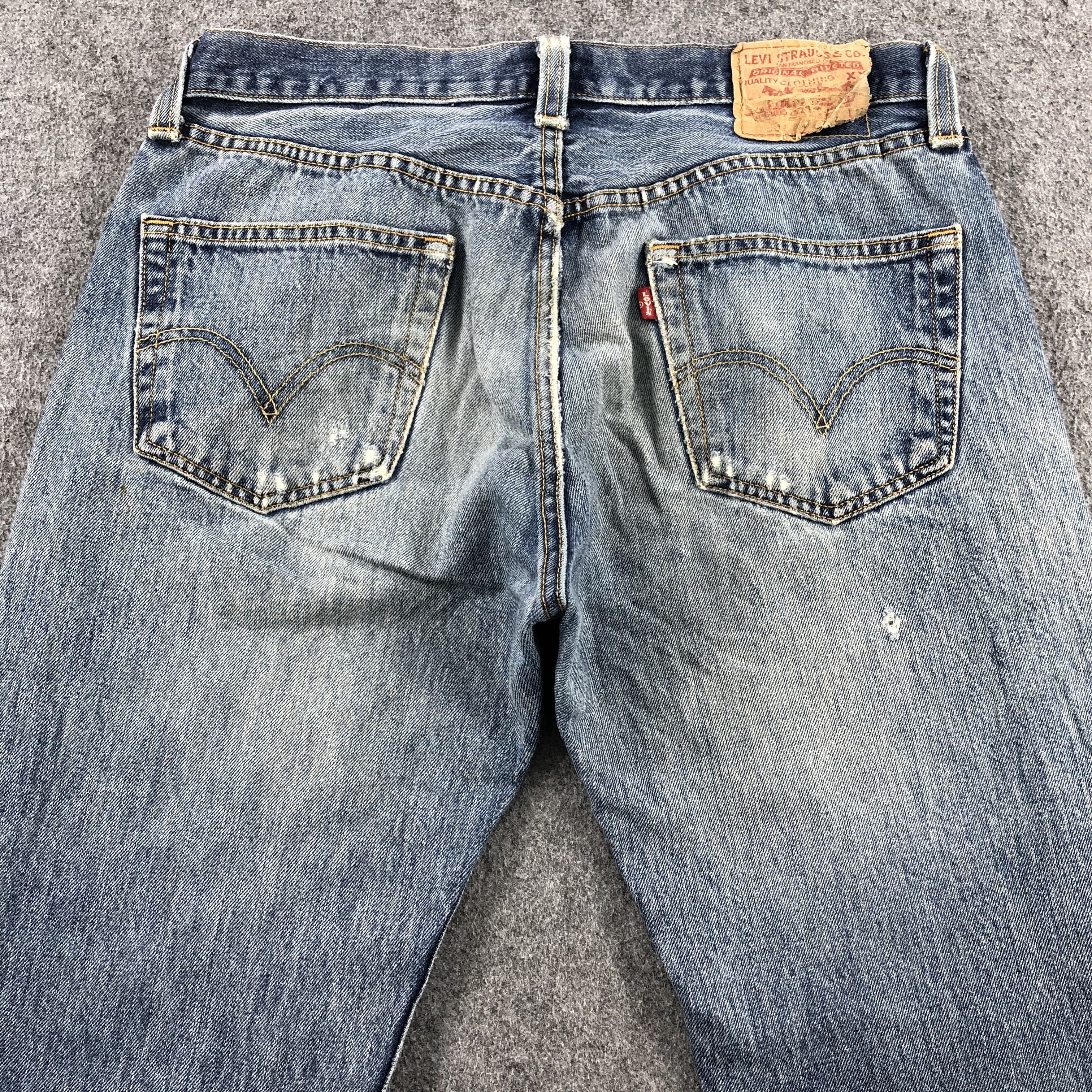 Levi's Vintage Blue Wash Levis 501 Jeans-JM1865 Size US 33 - 5 Thumbnail