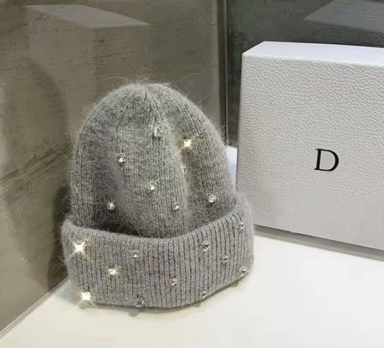 Japanese Brand Rhinestone Beads Knitted Hat Size ONE SIZE - 1 Thumbnail