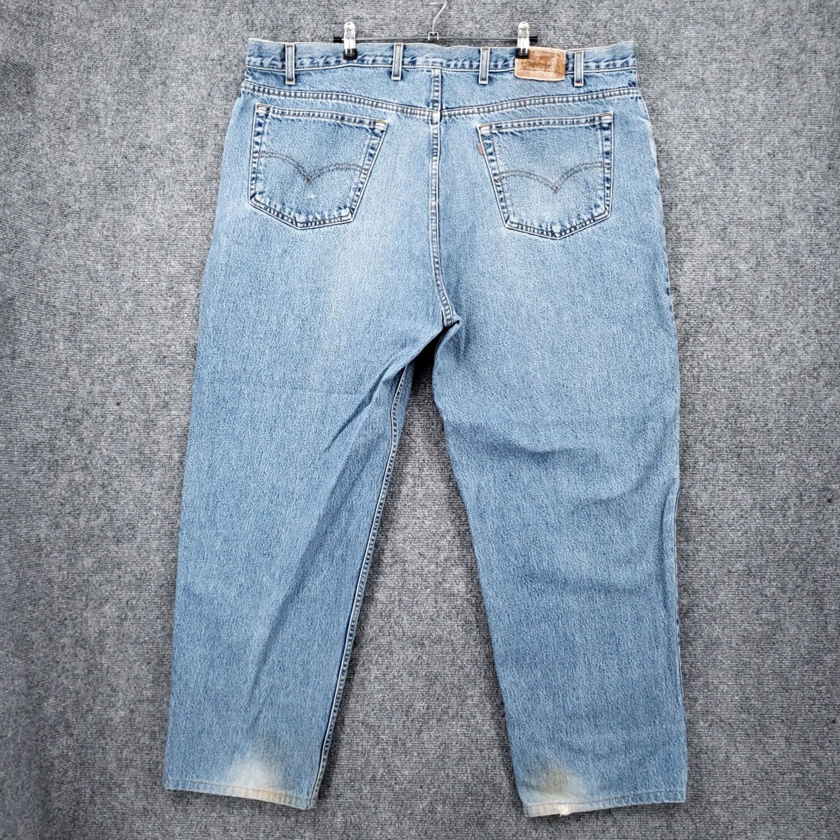 Levi's VINTAGE Levis Jeans 44x29 Blue Medium Wash Straight Leg Brown Tab Mens Size US 44 / EU 60 - 2 Thumbnail