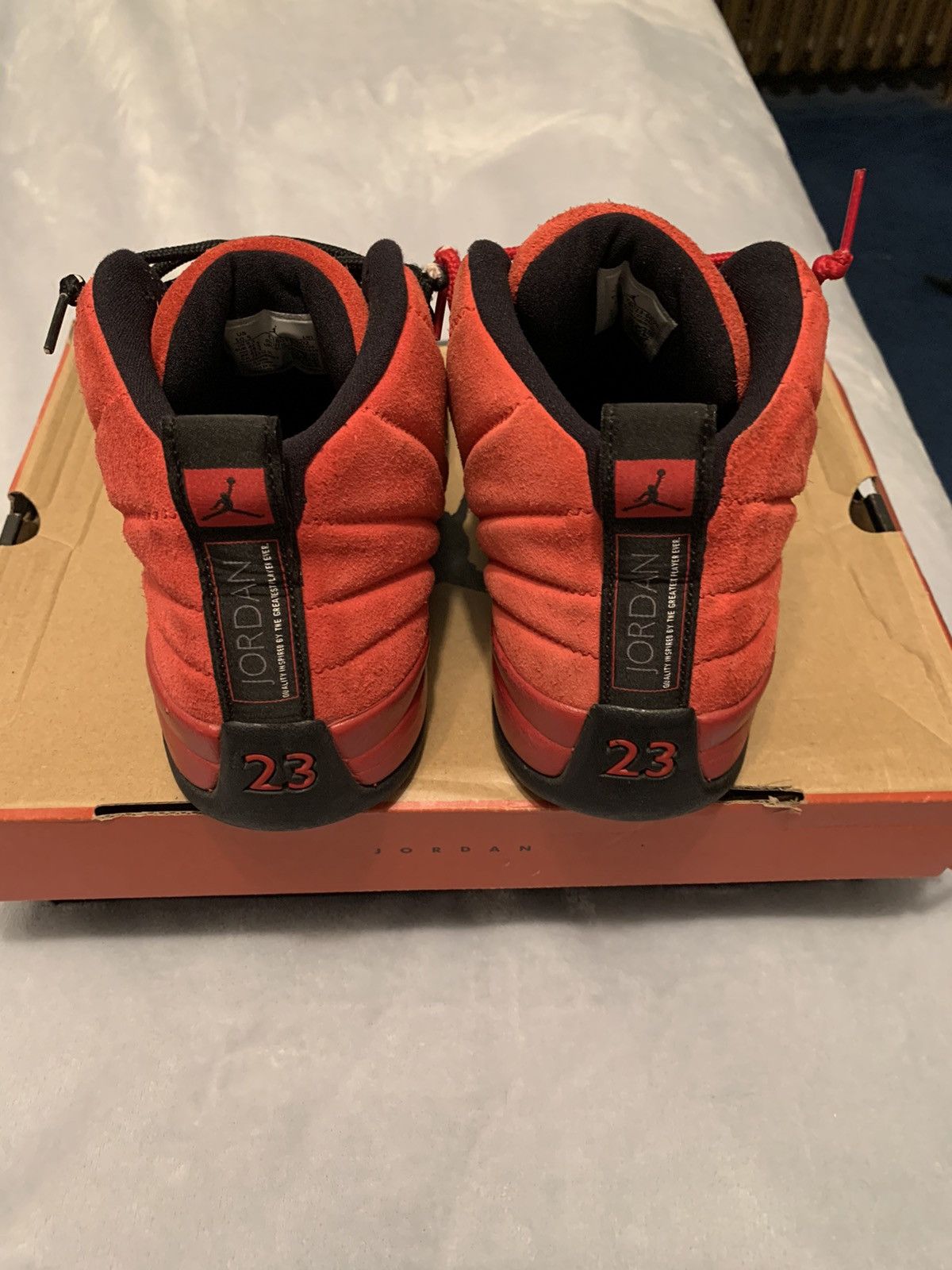 Jordan Brand Jordan 12 Retro Reverse Flu Game 2020 Size 10.5 Size US 10.5 / EU 43-44 - 5 Thumbnail