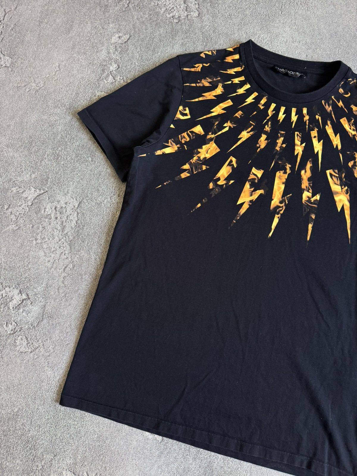 Neil Barrett Neil Barett L lightning bolt ⚡️ printed tshirt tee shirt Size US L / EU 52-54 / 3 - 7 Thumbnail