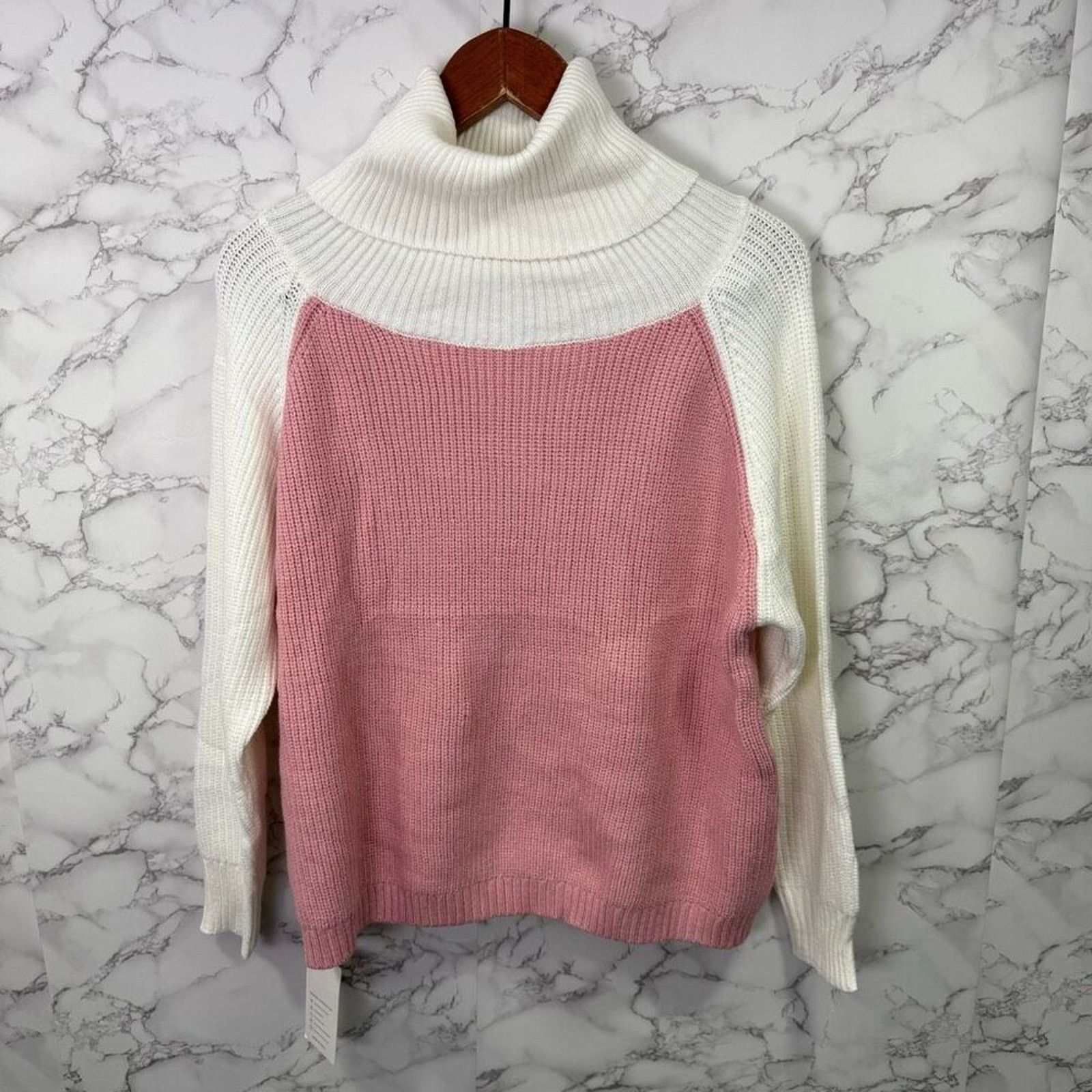 The Unbranded Brand Floral Blooming Women’s Sweater Size S NWOT # G383 Size S / US 4 / IT 40 - 3 Thumbnail
