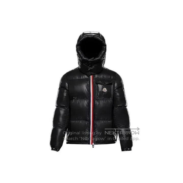 Moncler Fashion Item. Size US S / EU 44-46 / 1 - 1 Thumbnail
