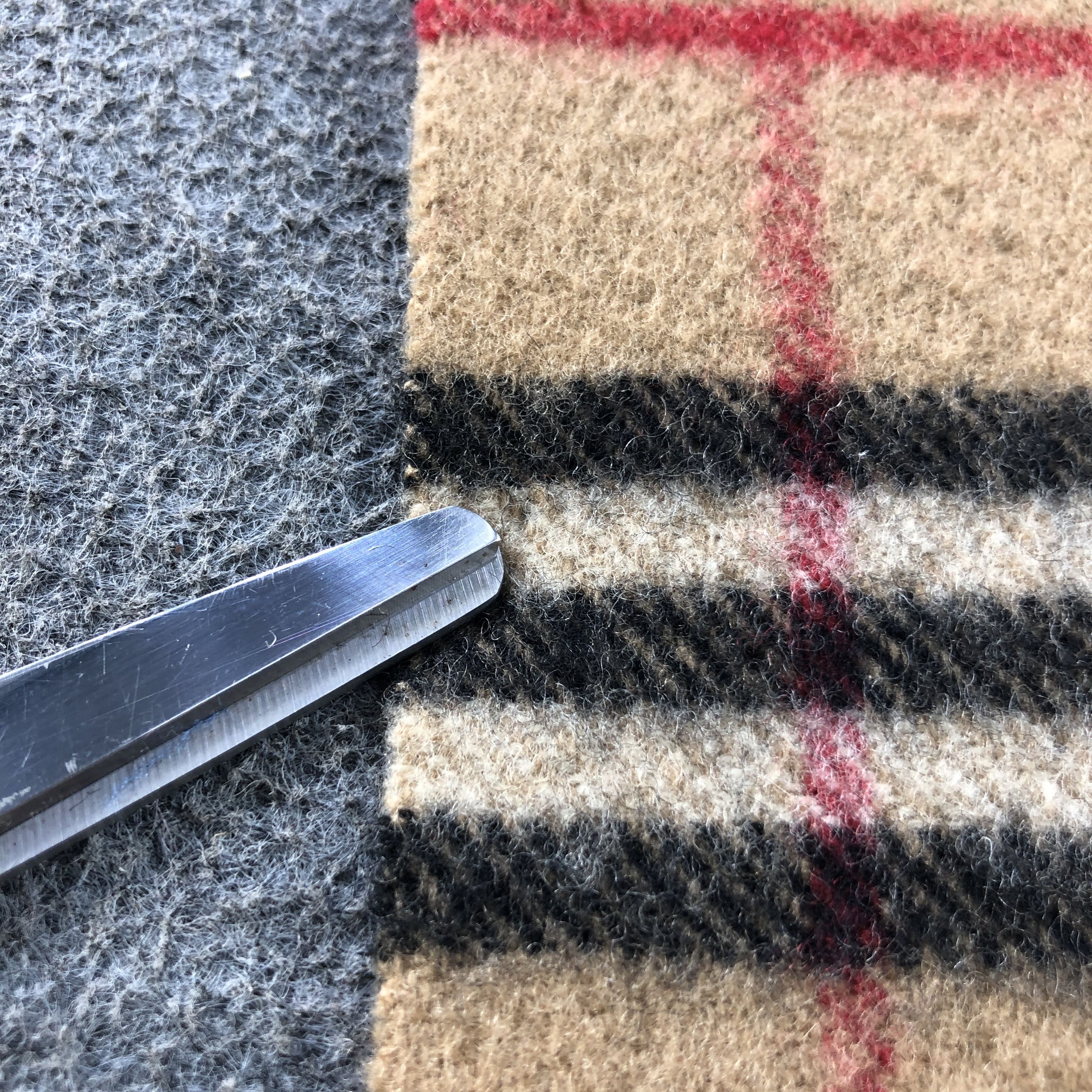 Burberry Burberry Tan Nova Check Wool Scarf Muffler V2869 Size ONE SIZE - 17 Thumbnail