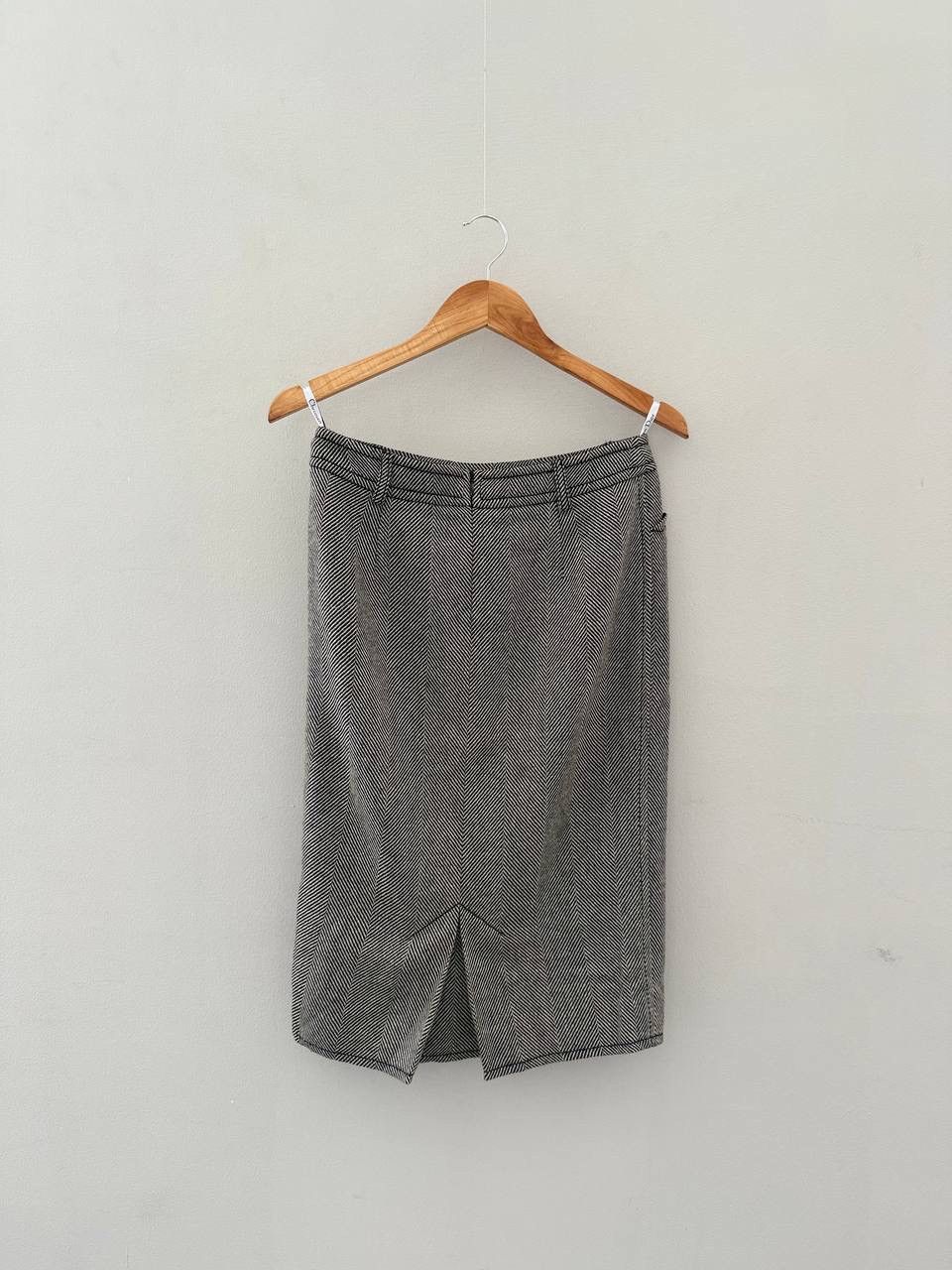 Dior Christian Dior boutique wool skirt Size 26" / US 2 / IT 38 - 5 Thumbnail