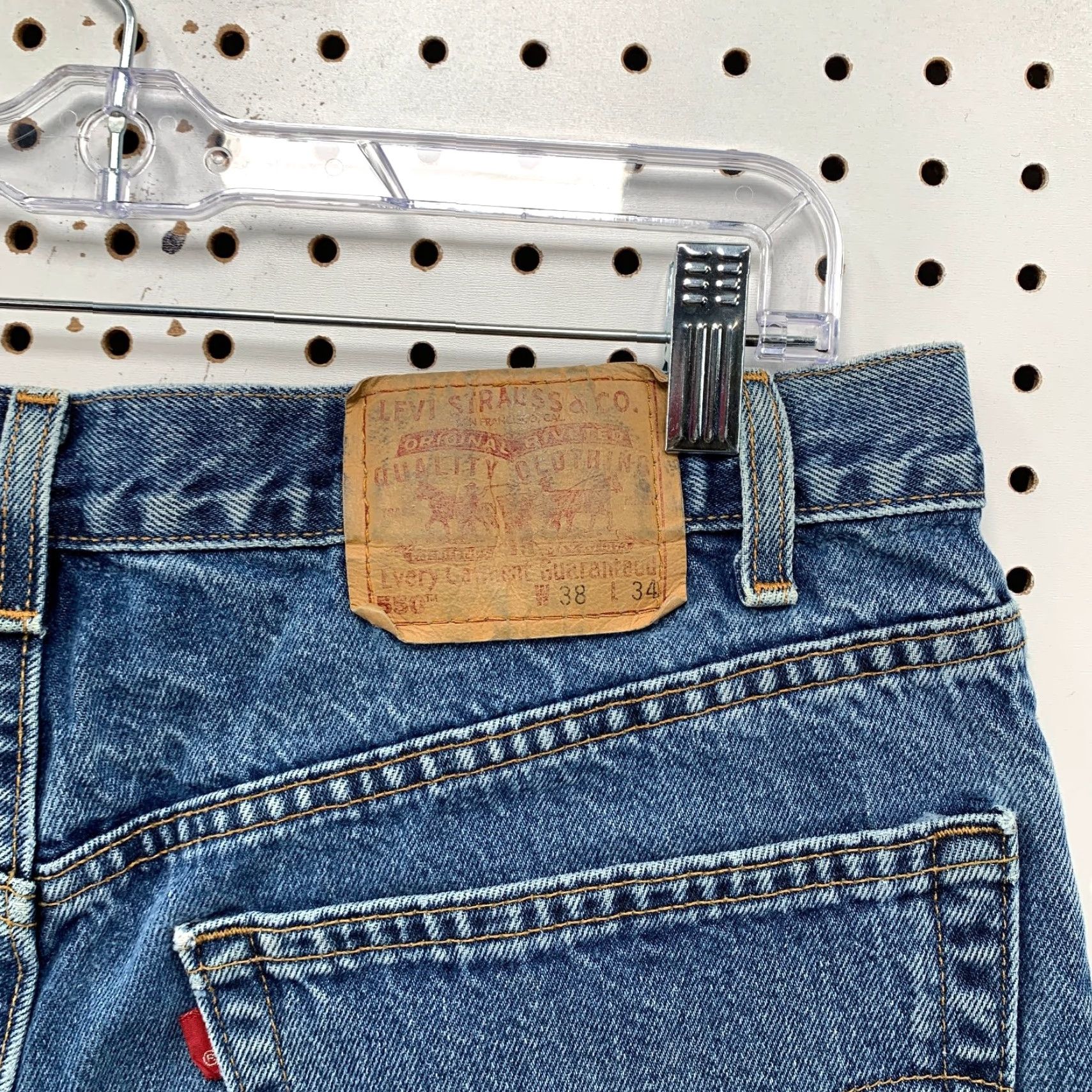 Levi's VINTAGE Levi's 550 Jeans Mens 35x33 Blue Straight Relaxed Made USA - Levi's, Jeans, 90s, 550, 5-Pocket, Regular Size US 35 - 3 Thumbnail