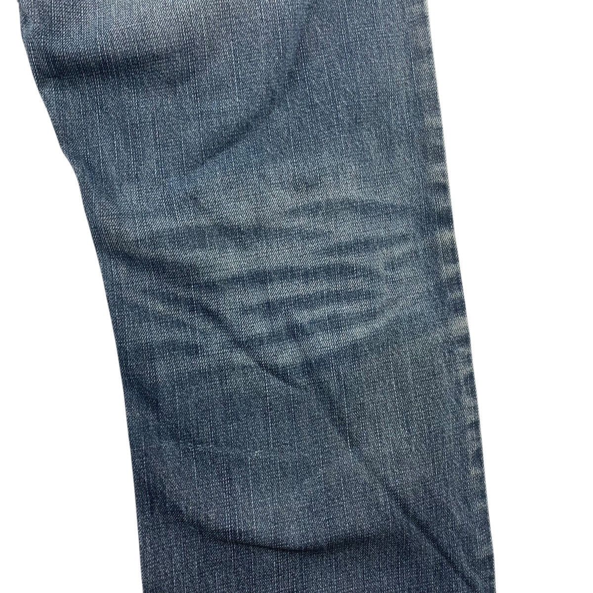 Burberry × Designer BURBERRY Black label distressed design blue jeans Size US 33 - 18 Thumbnail