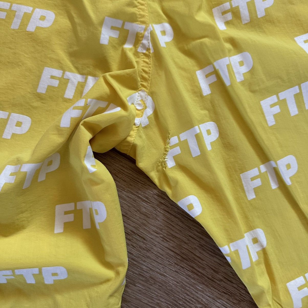 Fuck The Population FTP all over yellow track pants ( L, 32-34) Size US 34 / EU 50 - 5 Thumbnail