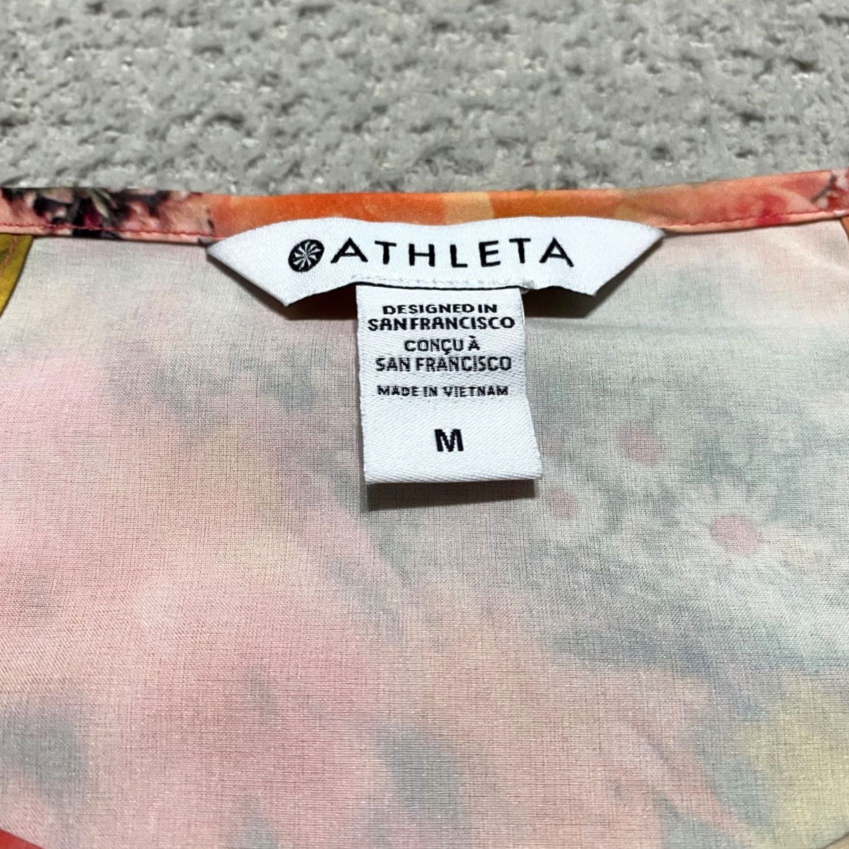 Athleta Athleta Tank Women M Multicolor Floral Sleeveless Gym Refined Zephyr Basic Pattern: Floral All Seasons Lightweight Stretch Yoga & Gym Spirit 90s Size M / US 6-8 / IT 42-44 - 3 Thumbnail