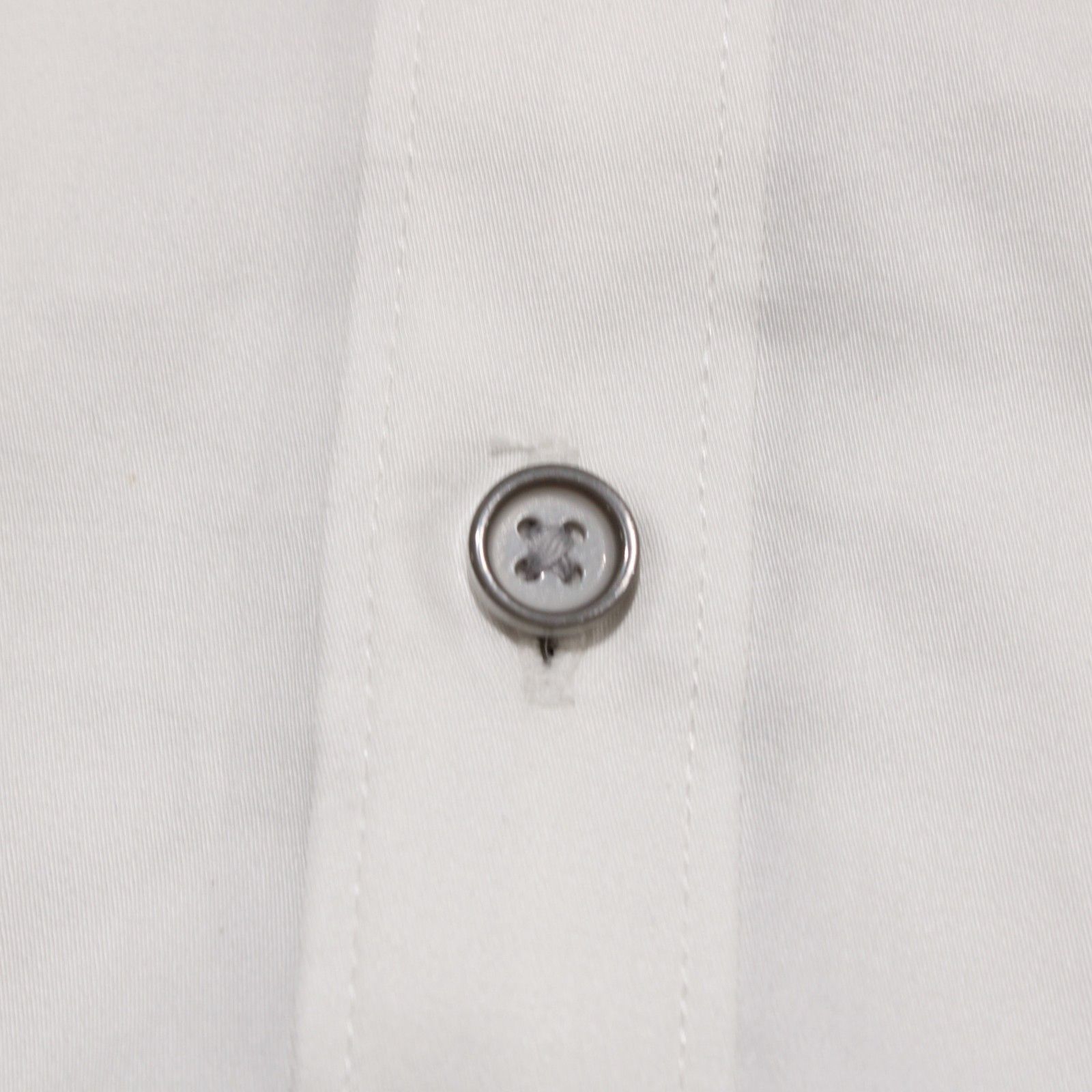 Robert Graham Robert Graham New with tags Shirt Size XL US In White Size US XL / EU 56 / 4 - 2 Thumbnail