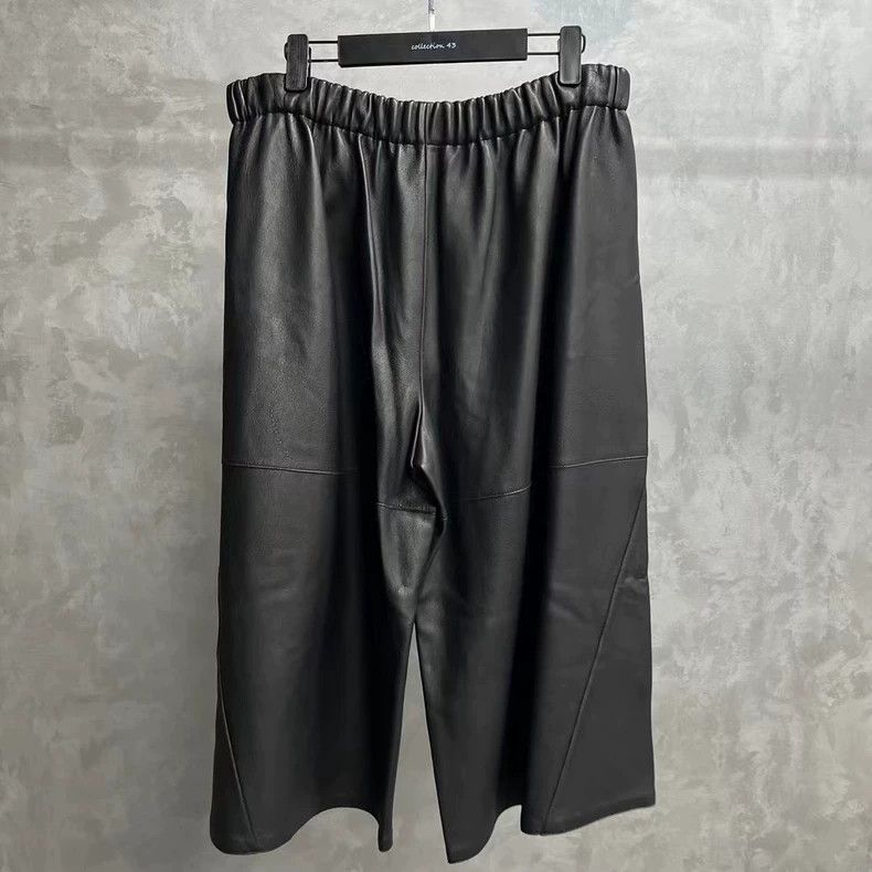 Loewe LOEWE size M Black Leather Drawstring Short Pants Size 25" / US 0 / IT 36 - 2 Thumbnail