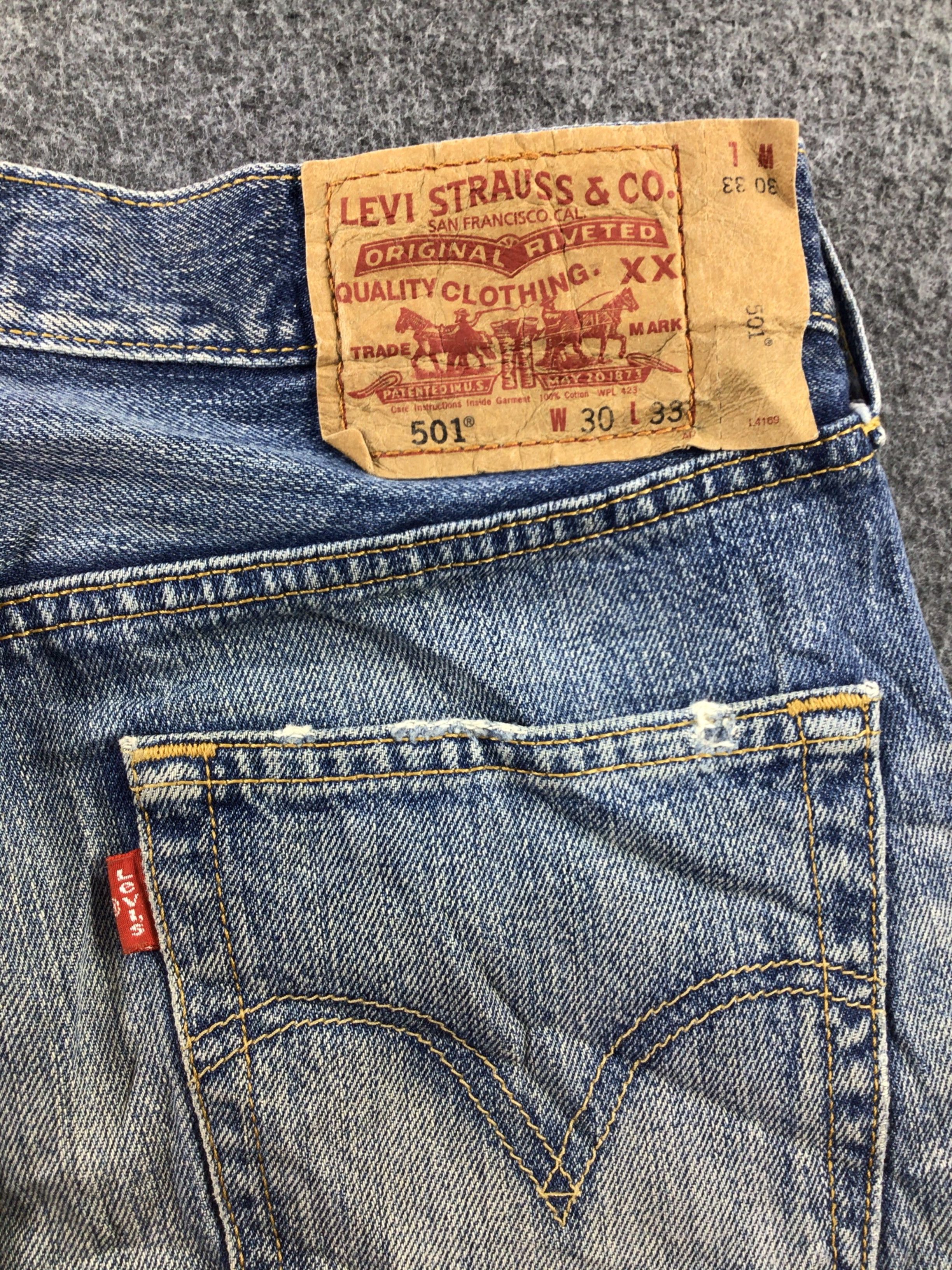 Levi's Vintage Levis 501 Jeans-JM516 Size US 31 - 6 Thumbnail