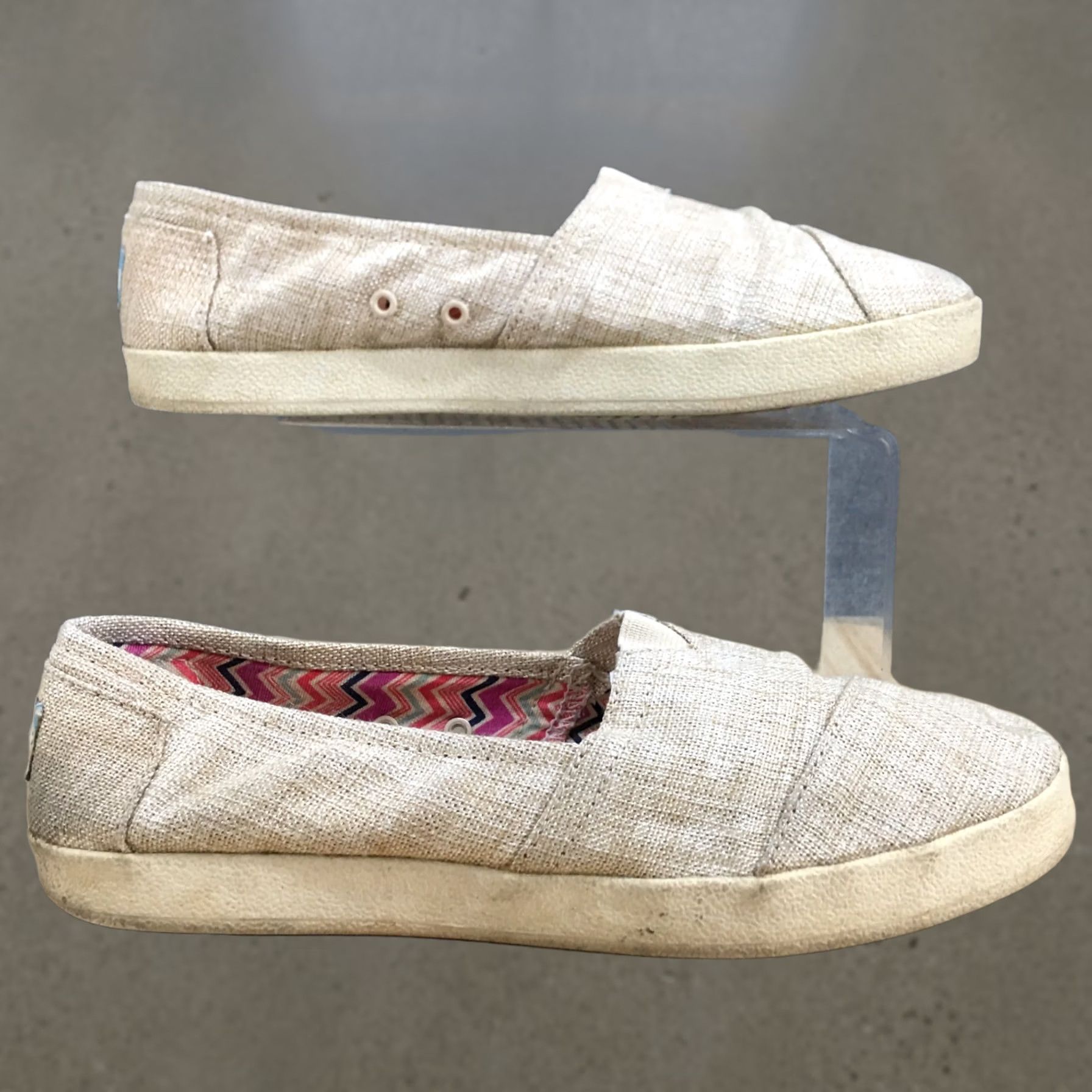 Toms TOMS Avalon Slip-On Beige Canvas Casual Shoes Womens 8 Flat Low Top Comfort Walking Brand: TOMS, Casual, Beige, Women, 8, Slip-On, Canvas Size M / US 6-8 / IT 42-44 - 1 Thumbnail