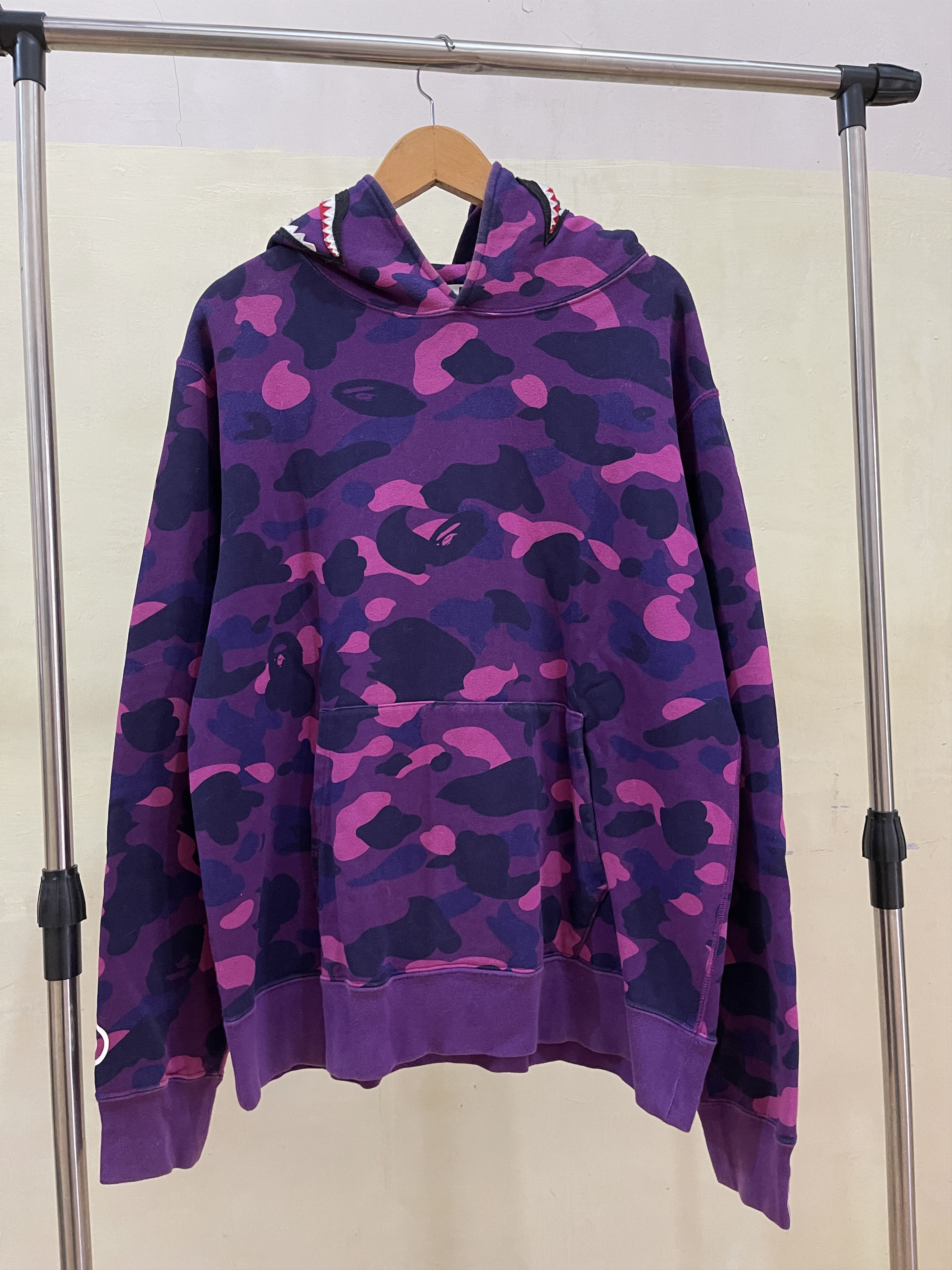 Bape Color Camo Shark Pullover Hoodie Size US L / EU 52-54 / 3 - 2 Thumbnail