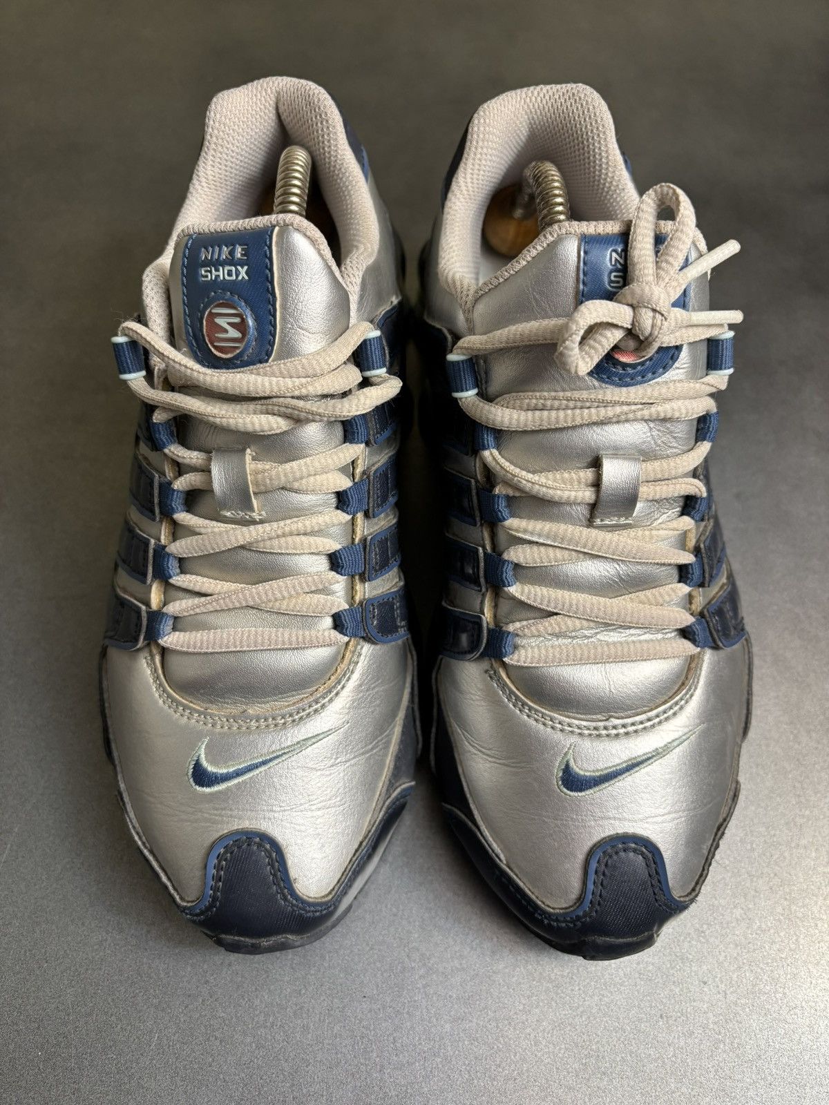 Nike 2009 Nike Shox NZ SL 2000s Patent Leather R4 Y2K 366571-041 Size US 7 / IT 37 - 6 Thumbnail