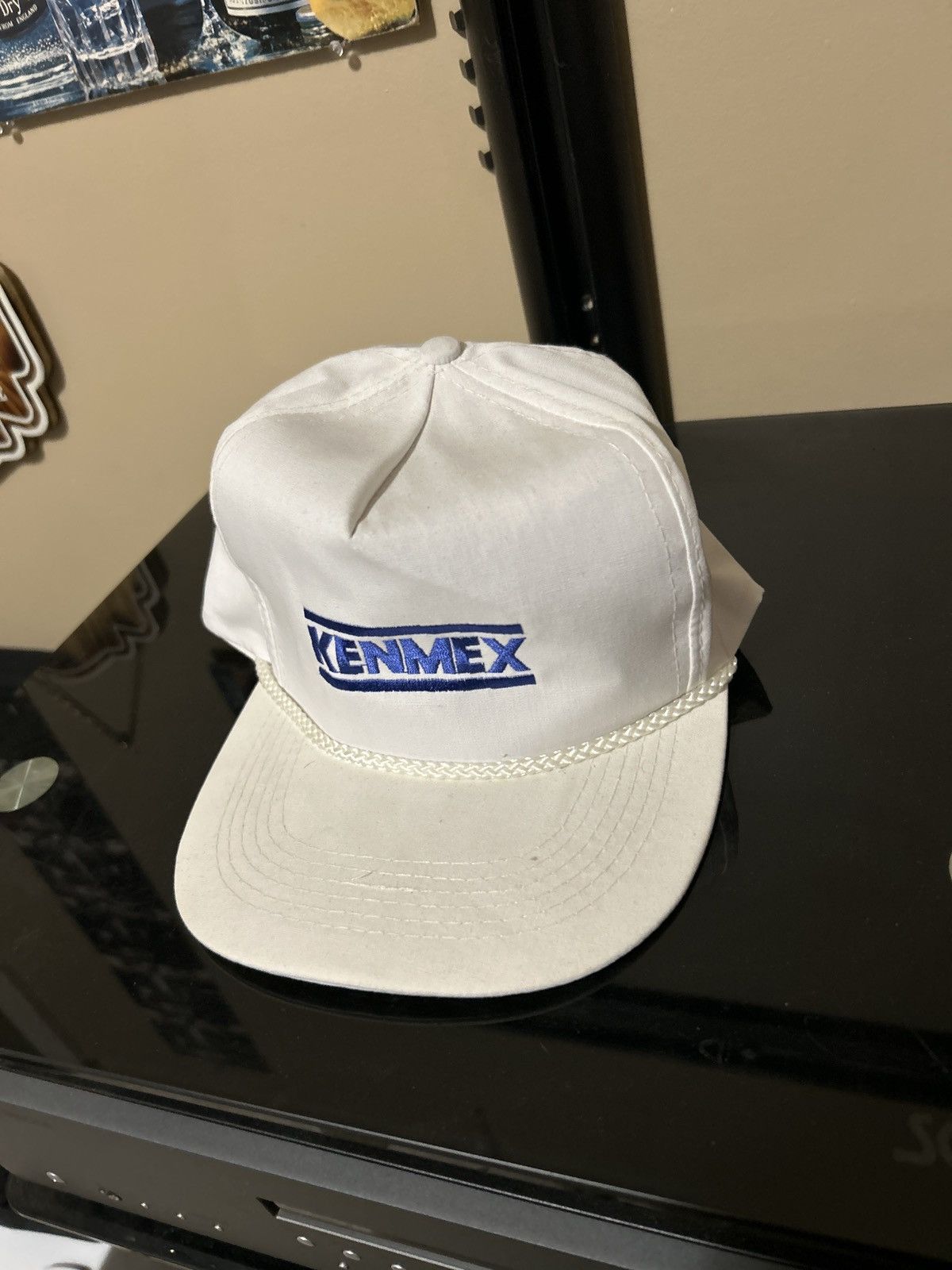 Vintage Vintage white trucker hat Size ONE SIZE - 1 Thumbnail