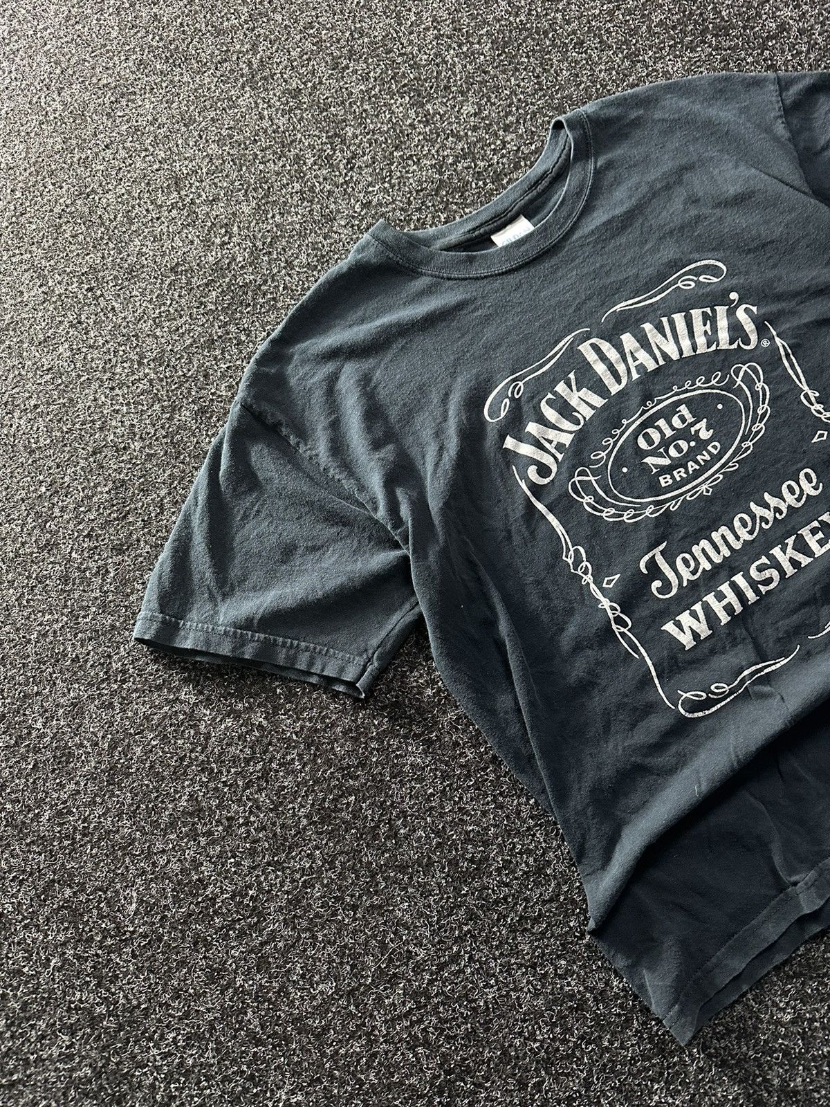 Vintage 🚨Vintage Jack Daniel’s Whiskey Old Graphic Tee Faded 90s Size US L / EU 52-54 / 3 - 2 Thumbnail