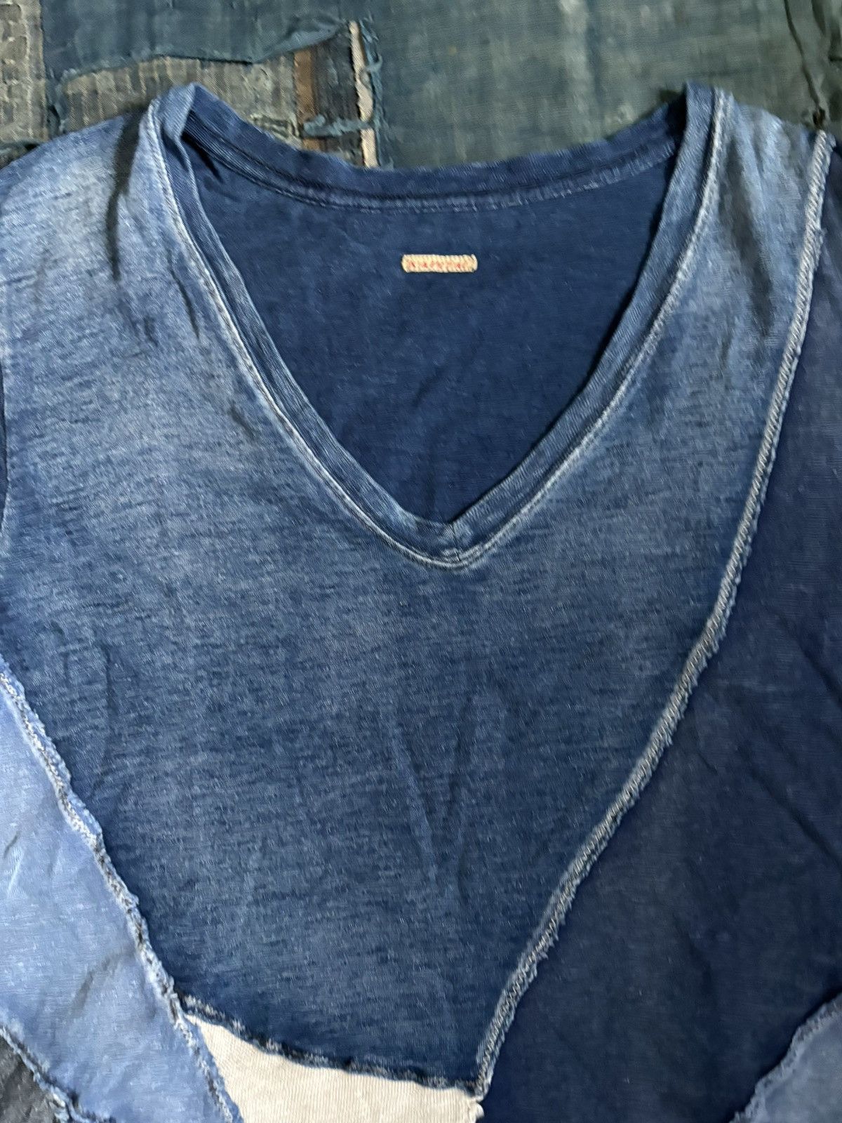 Kapital Kountry Kapital kountry indigo patchwork t shirt v neck Size US L / EU 52-54 / 3 - 3 Thumbnail