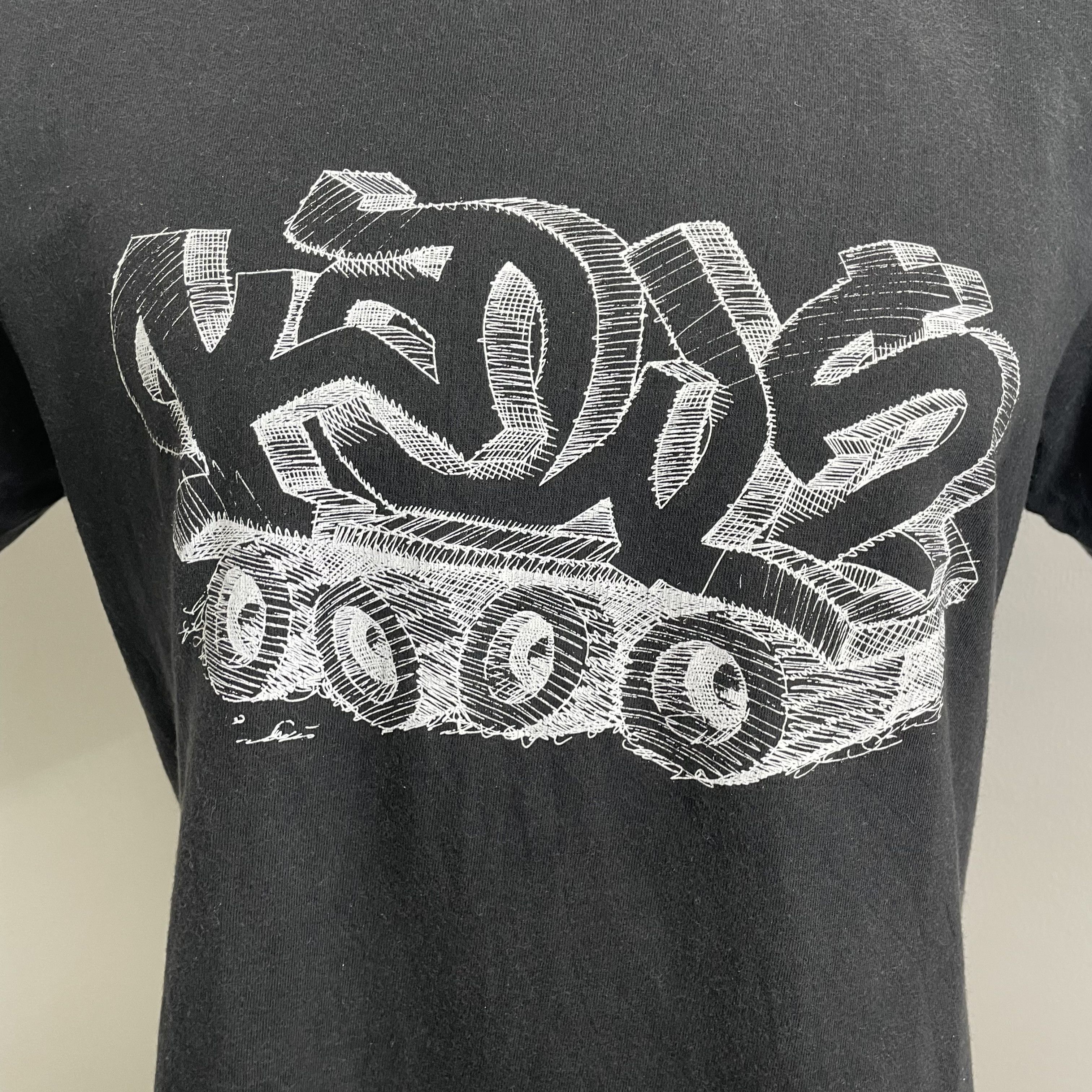Andy Warhol × Kaws × Uniqlo ⭐️SALE⭐️ [M] UNIQLO X KAWS GRAFFITI TSHIRT Size US M / EU 48-50 / 2 - 2 Thumbnail